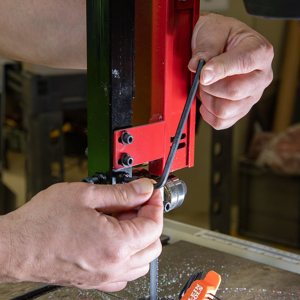 Klein LS10M long hex key set in use