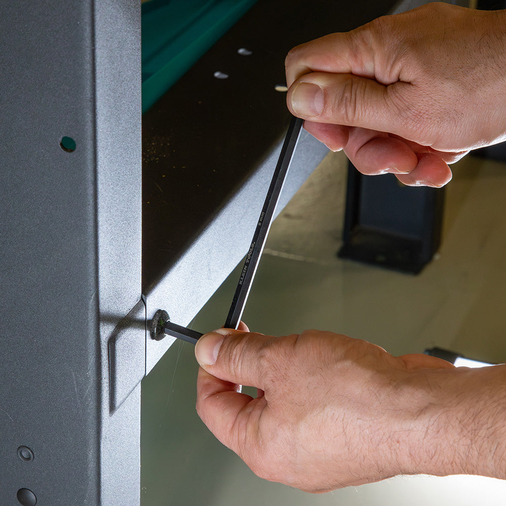 Klein LS10M long hex key application close-up