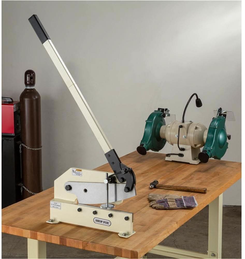 Shop Fox M1041 12-in Plate Shear