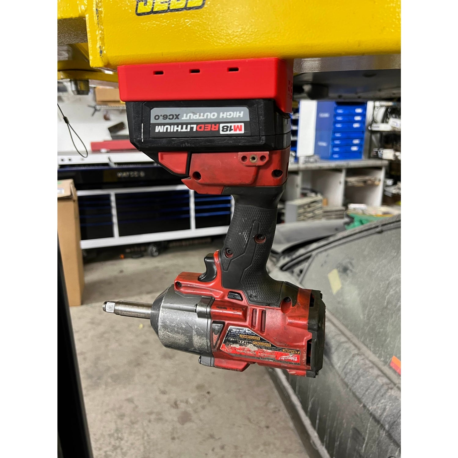 STS Auto Design M18H6 Milwaukee M18 Hi-Output 6.0Ah/8.0Ah Magnetic Battery Cover