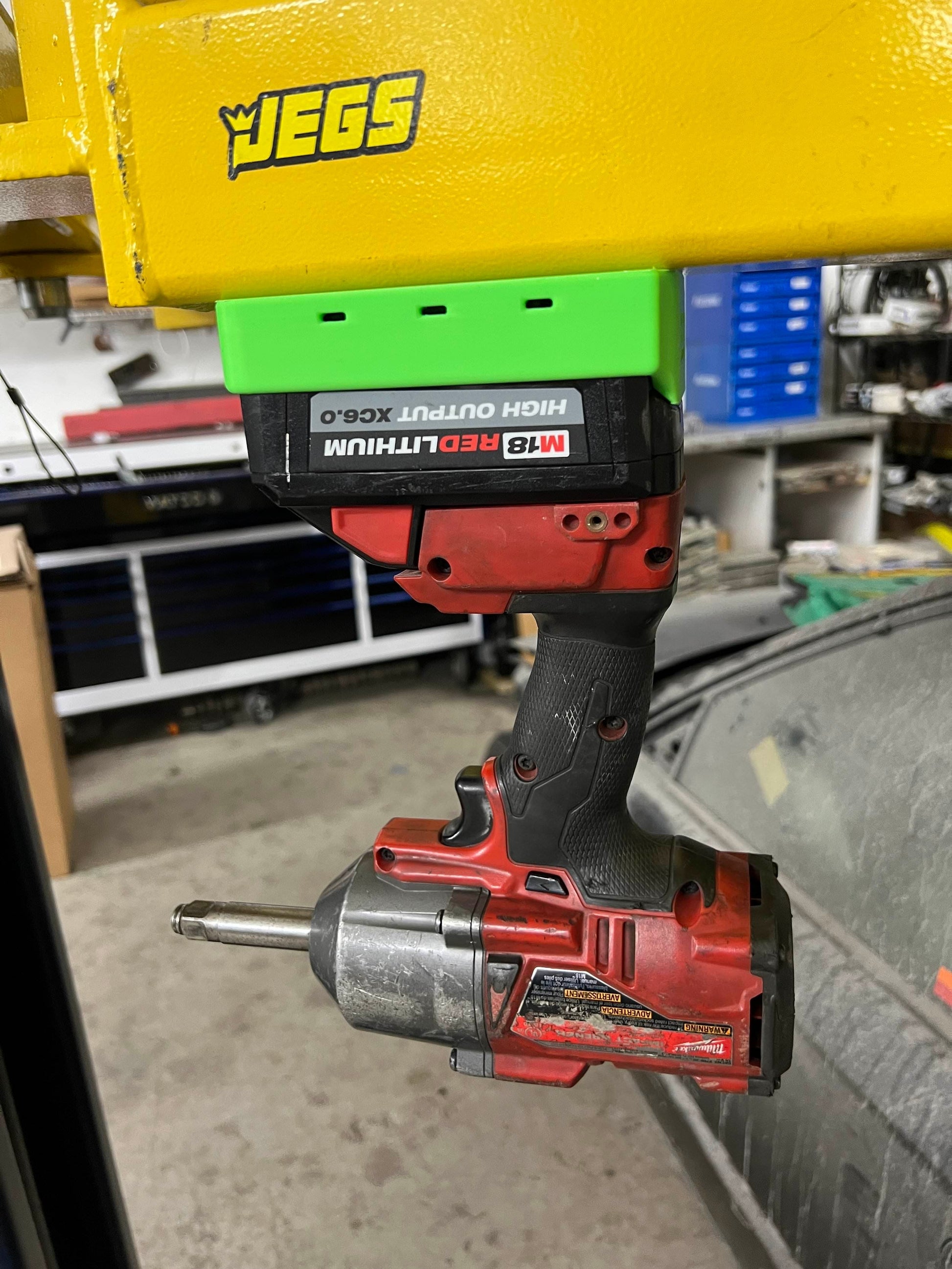STS Auto Design M18H6 Milwaukee M18 Hi-Output 6.0Ah/8.0Ah Magnetic Battery Cover