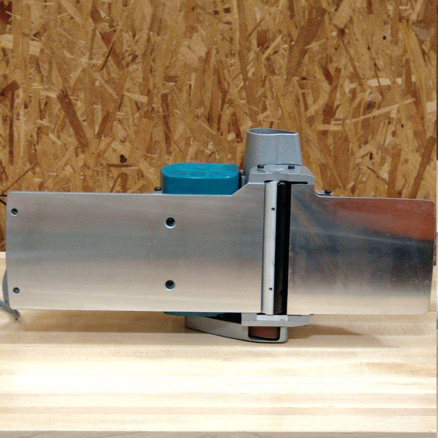 Makita 1806B 6-3/4" Planer