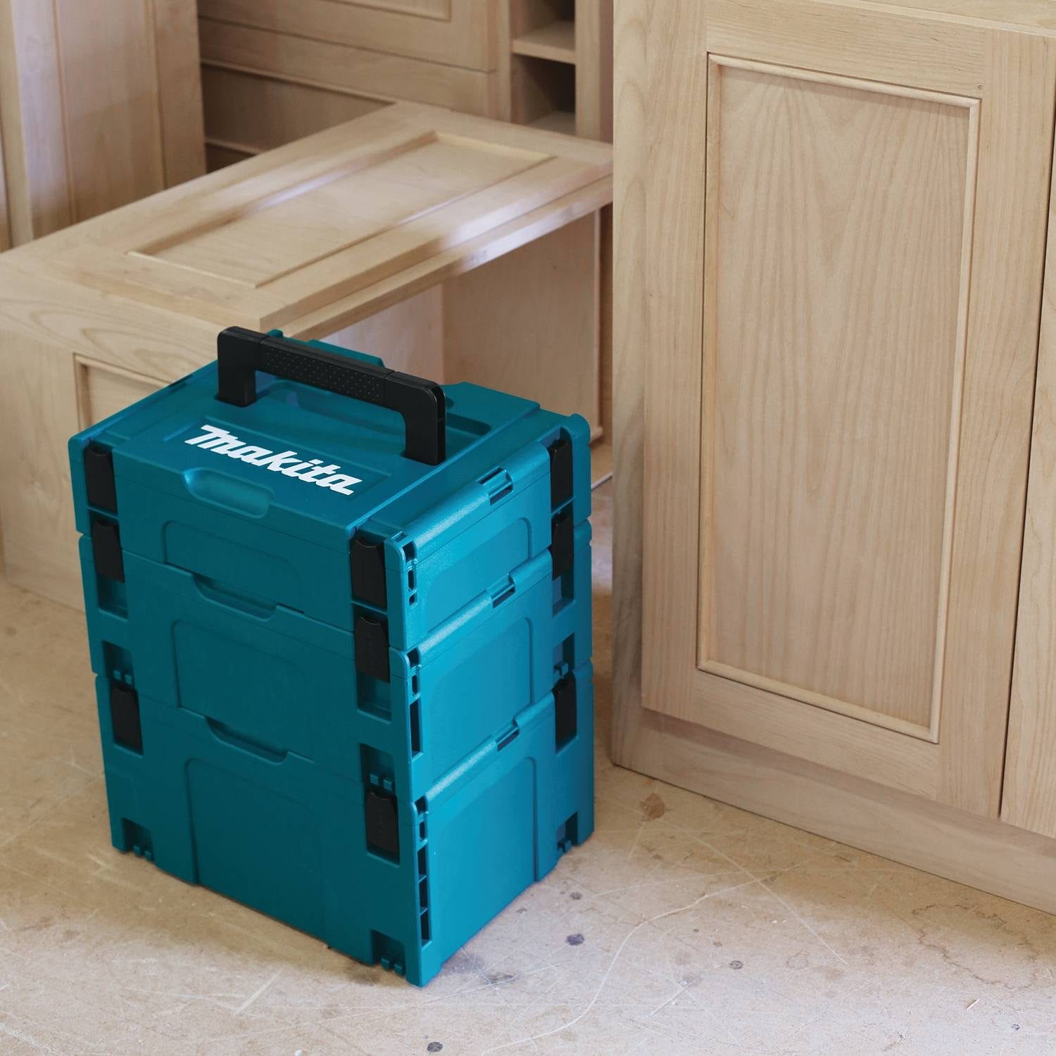 Makita 197213-3 MAKPAC Interlocking Case, X-Large, 12-1/2" x 15-1/2" x 11-5/8"