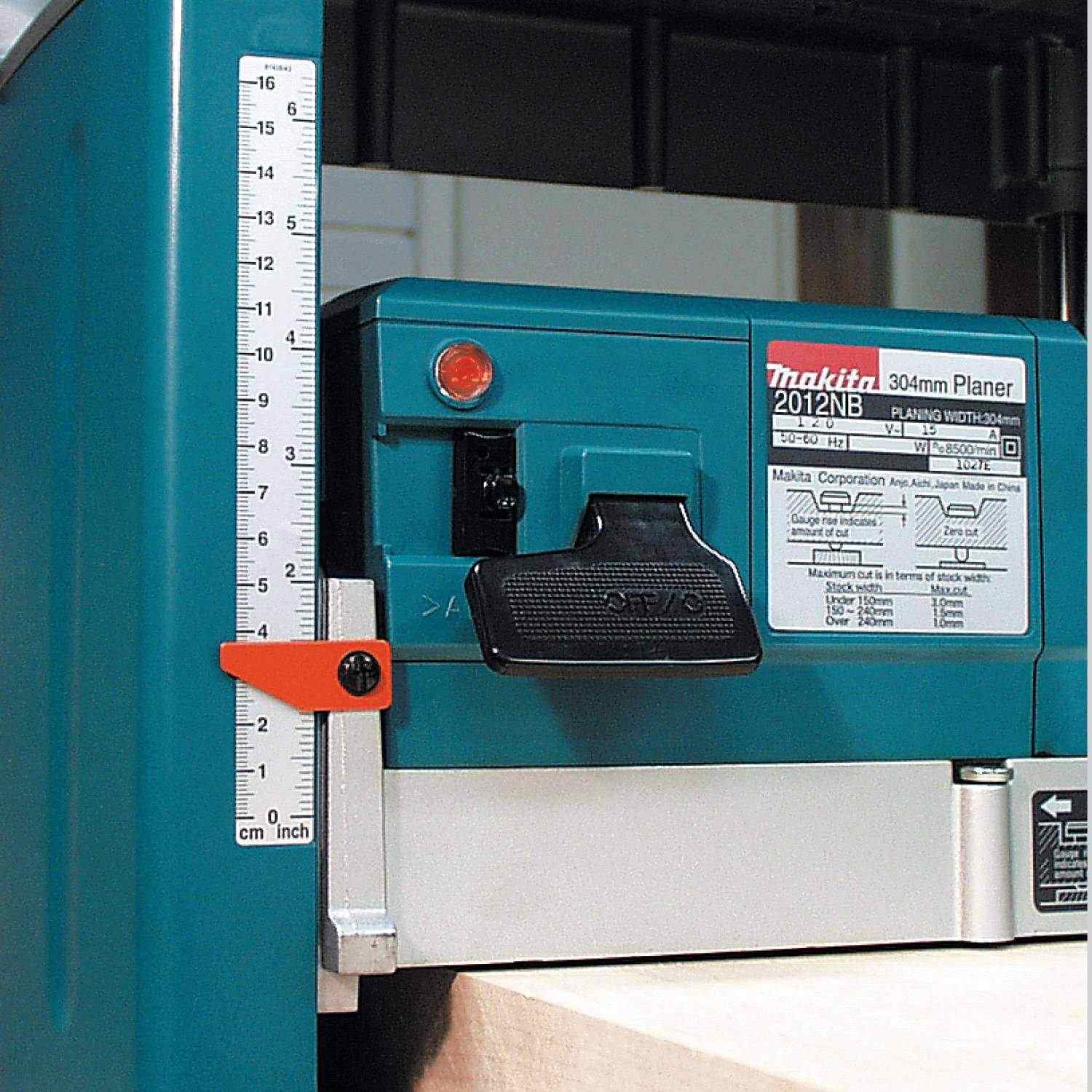 Makita 2012NB 12" Portable Planer