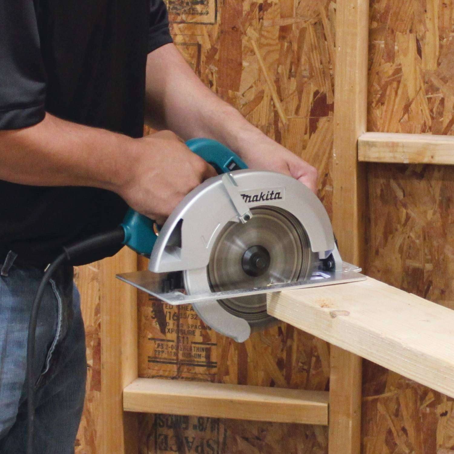 Makita 5007MG 7-1/4" Magnesium Circular Saw
