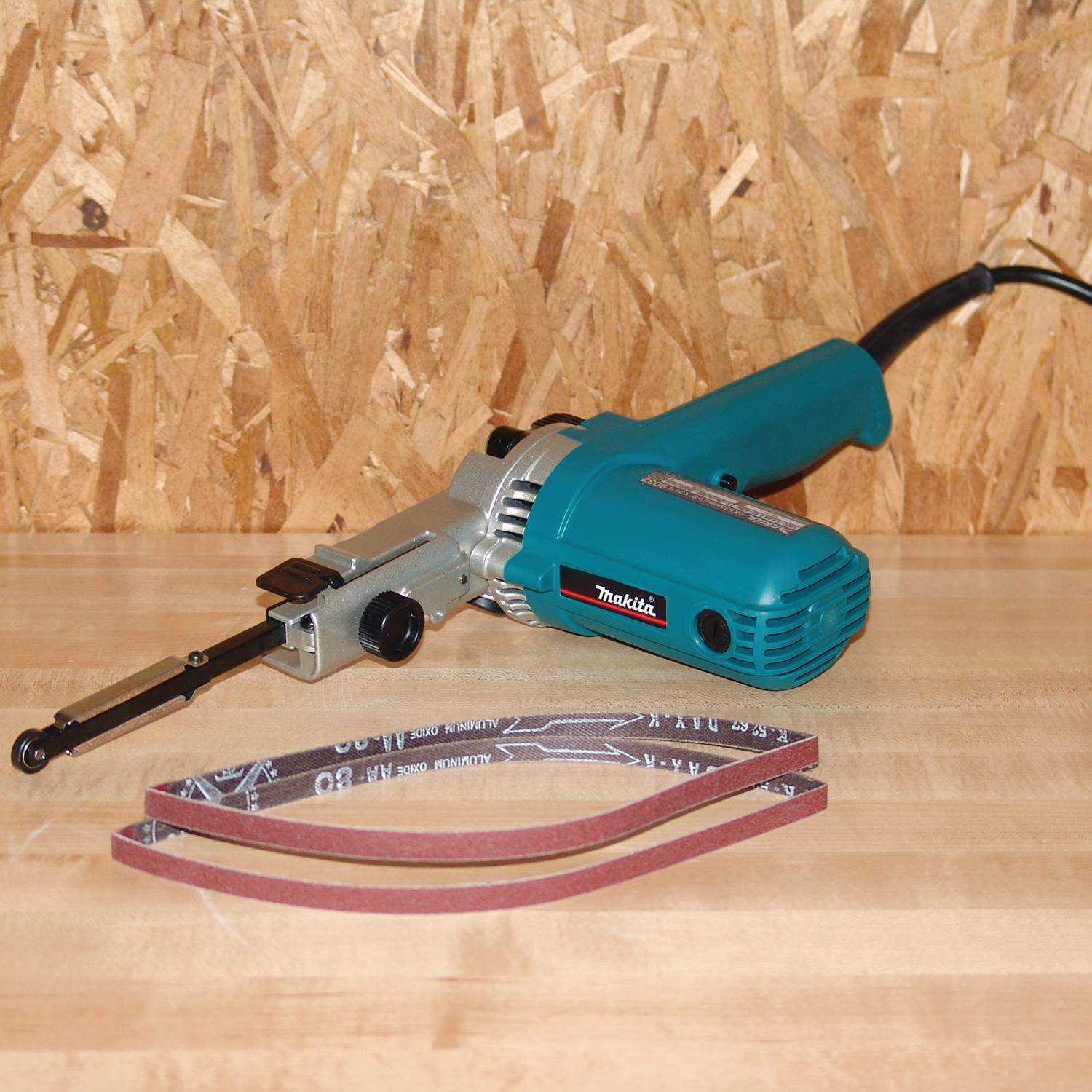 Makita 9032 3/8" x 21" Belt Sander