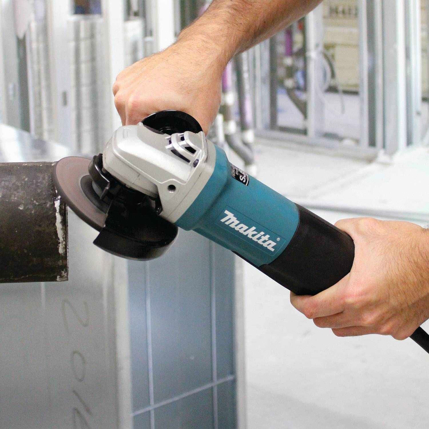 Makita 9565PCV 5" SJS™ High-Power Paddle Switch Angle Grinder
