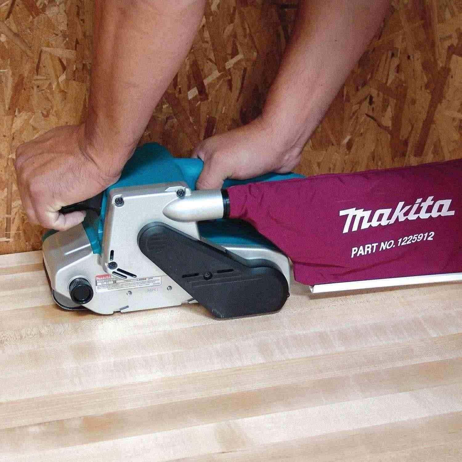 Makita 9903 3" x 21" Belt Sander