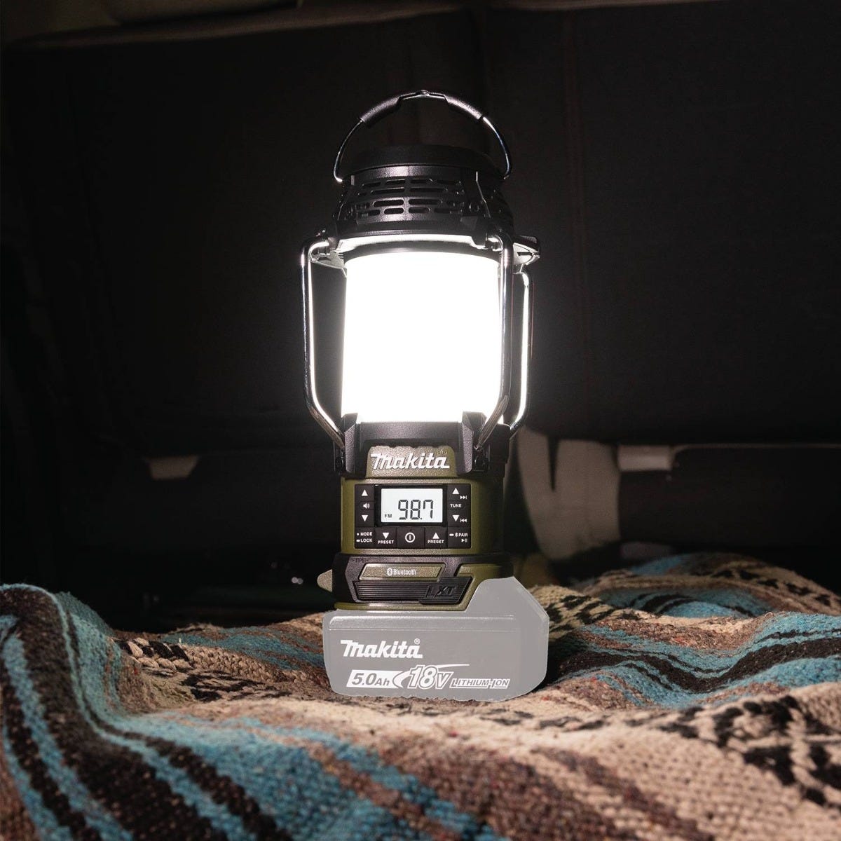 Makita ADRM13 Outdoor Adventure 18V LXT Bluetooth Radio and LED Lantern, Tool Only