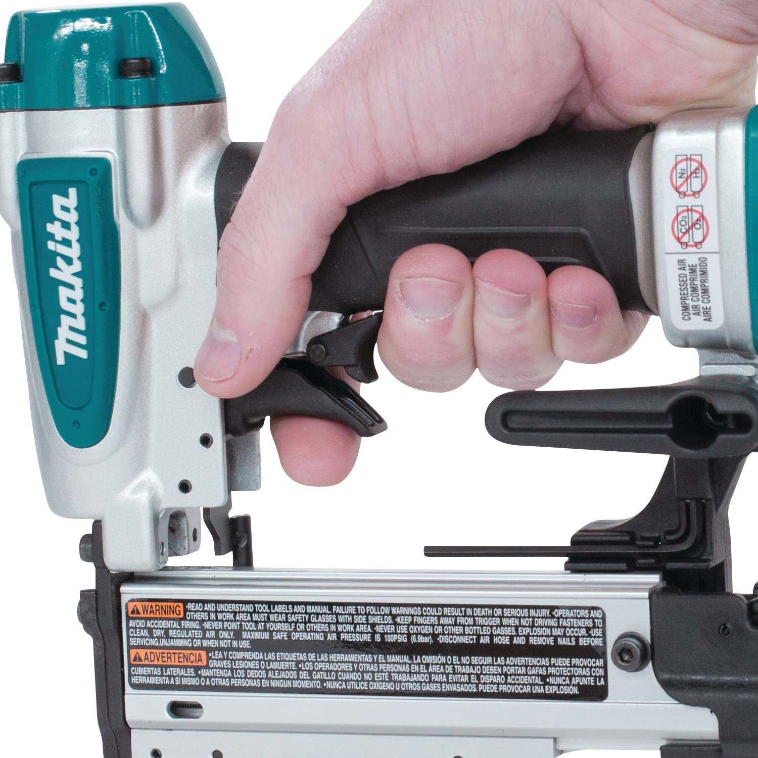 Makita AF353 23 Gauge, 1-3/8" Pin Nailer