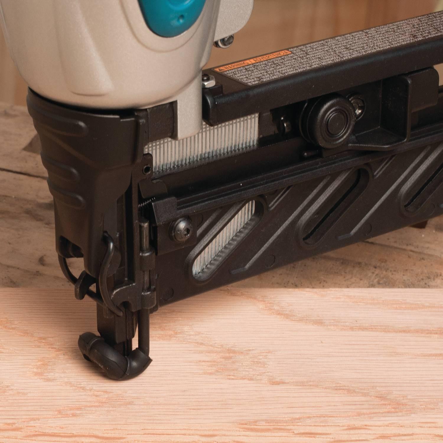 Makita AF601 16 Gauge, 2-1/2" Straight Finish Nailer