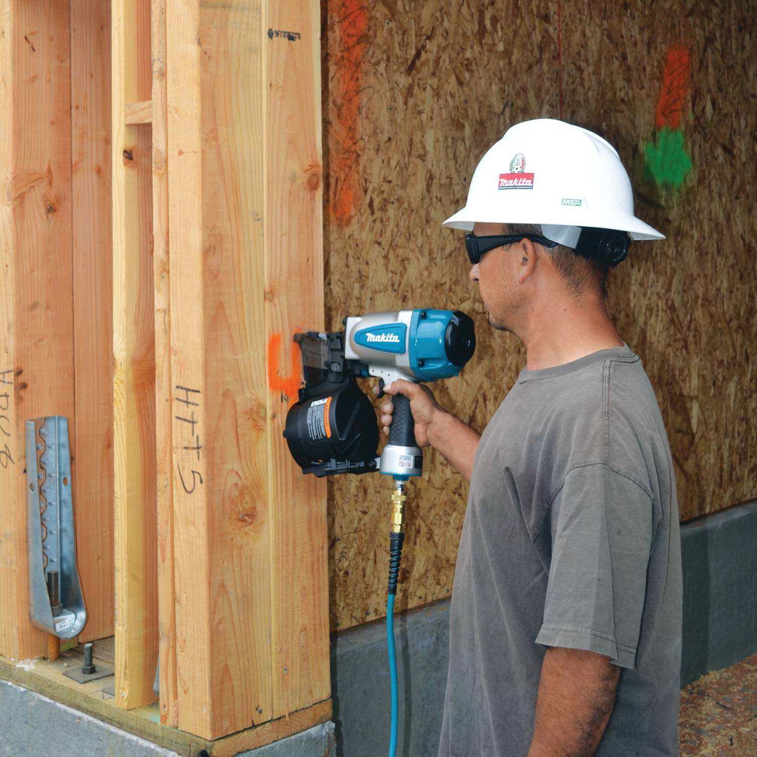 Makita AN902 3-1/2" Framing Coil Nailer