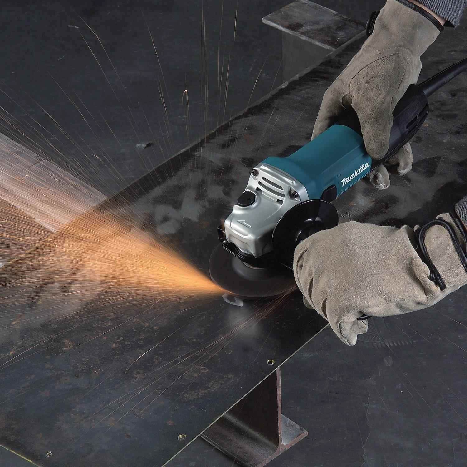 Makita GA4030 4" Angle Grinder