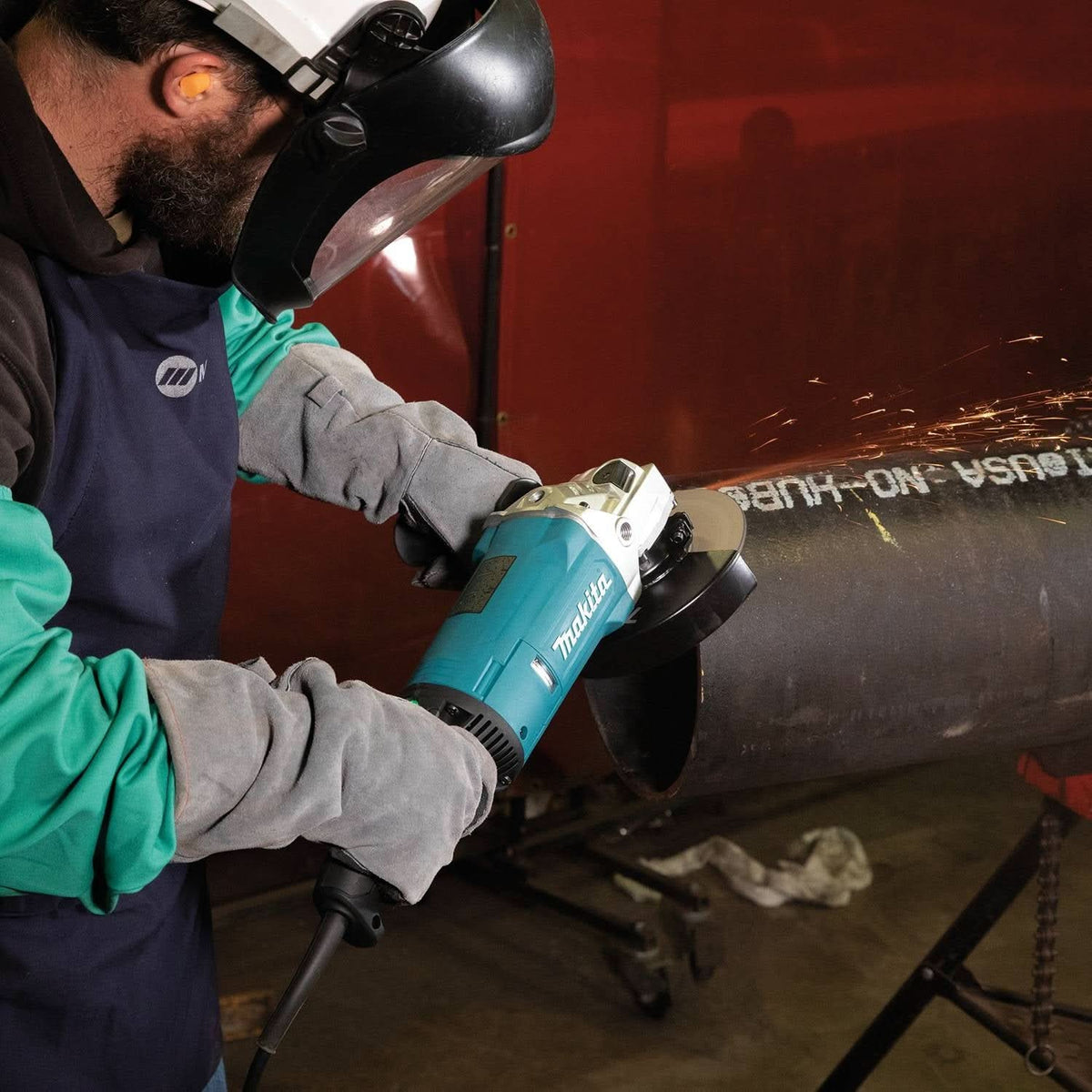 Makita GA7081 7" Angle Grinder, with Lock-On Switch