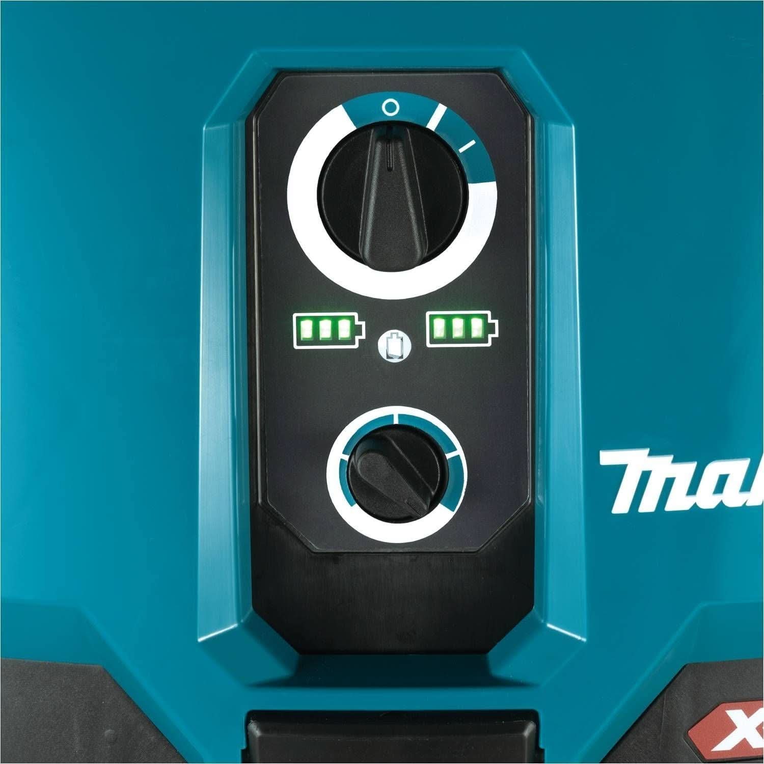 Makita GCV01Z 40V max XGT Brushless Cordless 2.1 Gallon Wet/Dry Dust Extractor/Vacuum, Tool Only