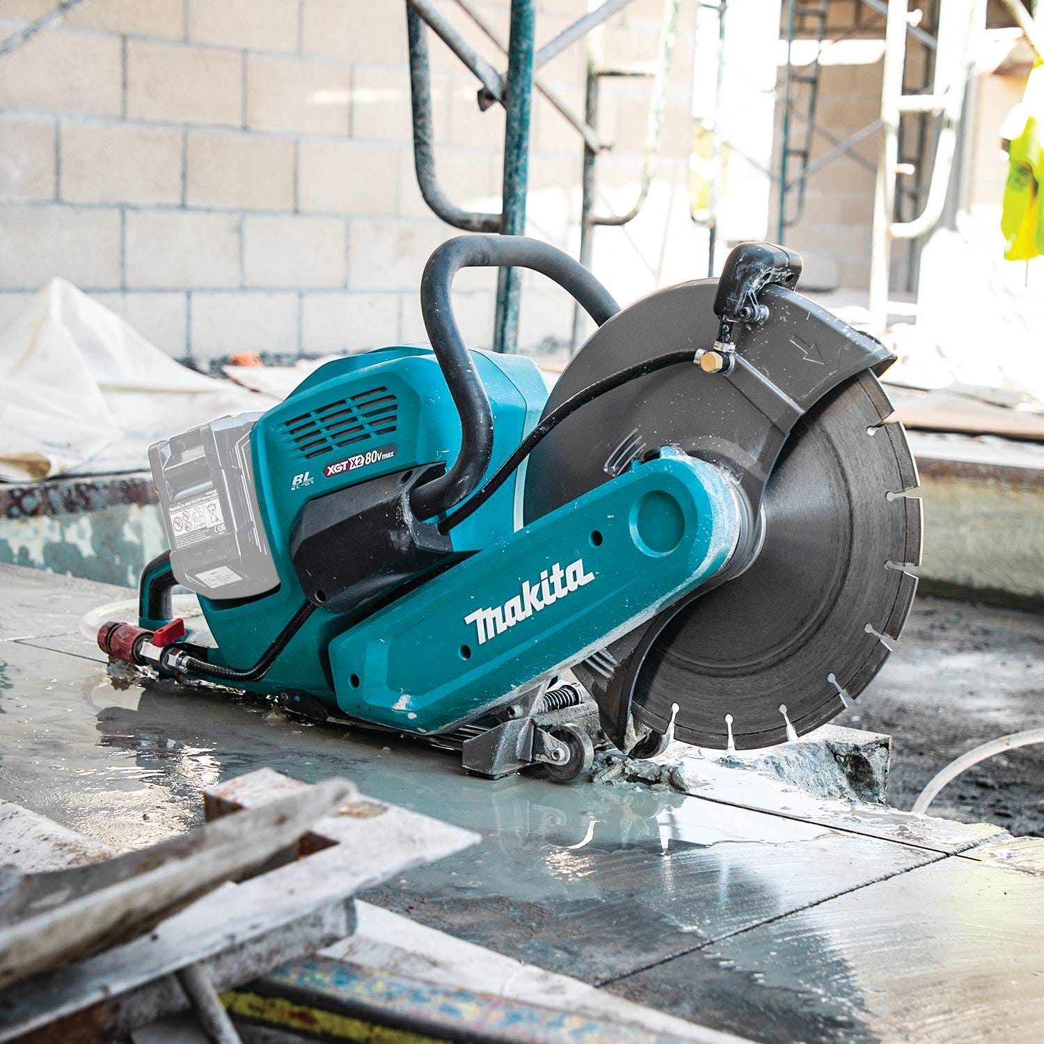 Makita GEC01Z 80V max (40V max X2) XGT Brushless 14" Power Cutter with AFT, Electric Brake, Tool Only