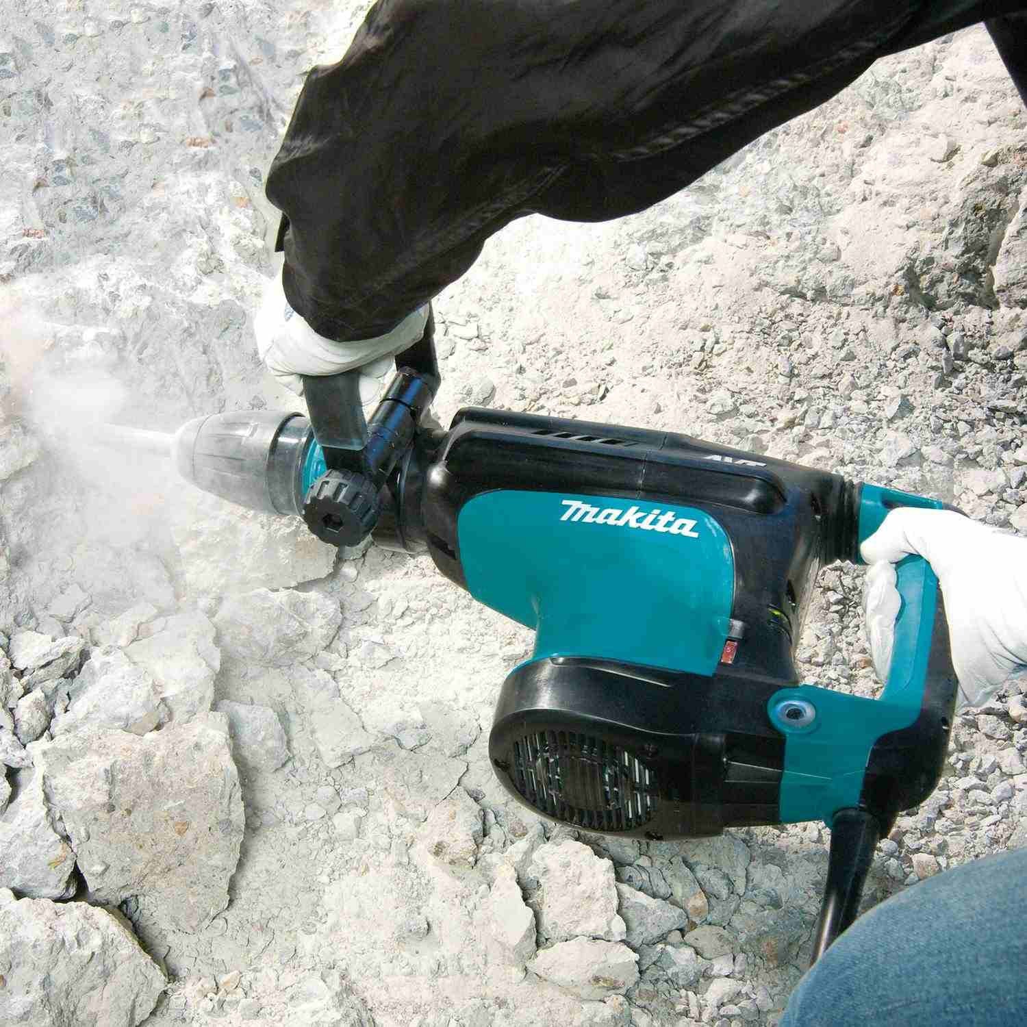 Makita HM1213C 23 lb. SDS-MAX AVT Demolition Hammer