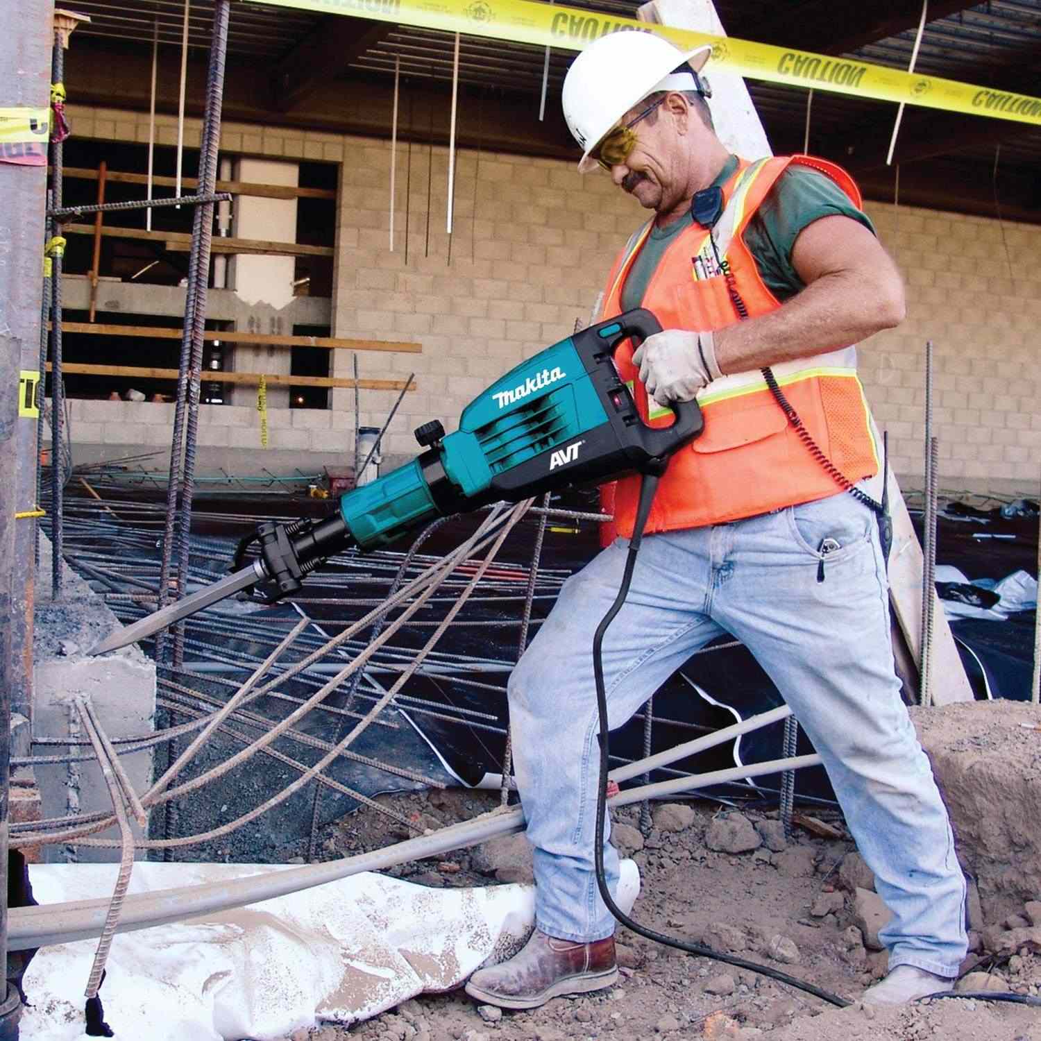 Makita HM1317CB 42 lb. AVT Demolition Hammer, accepts 1-1/8" Hex bits
