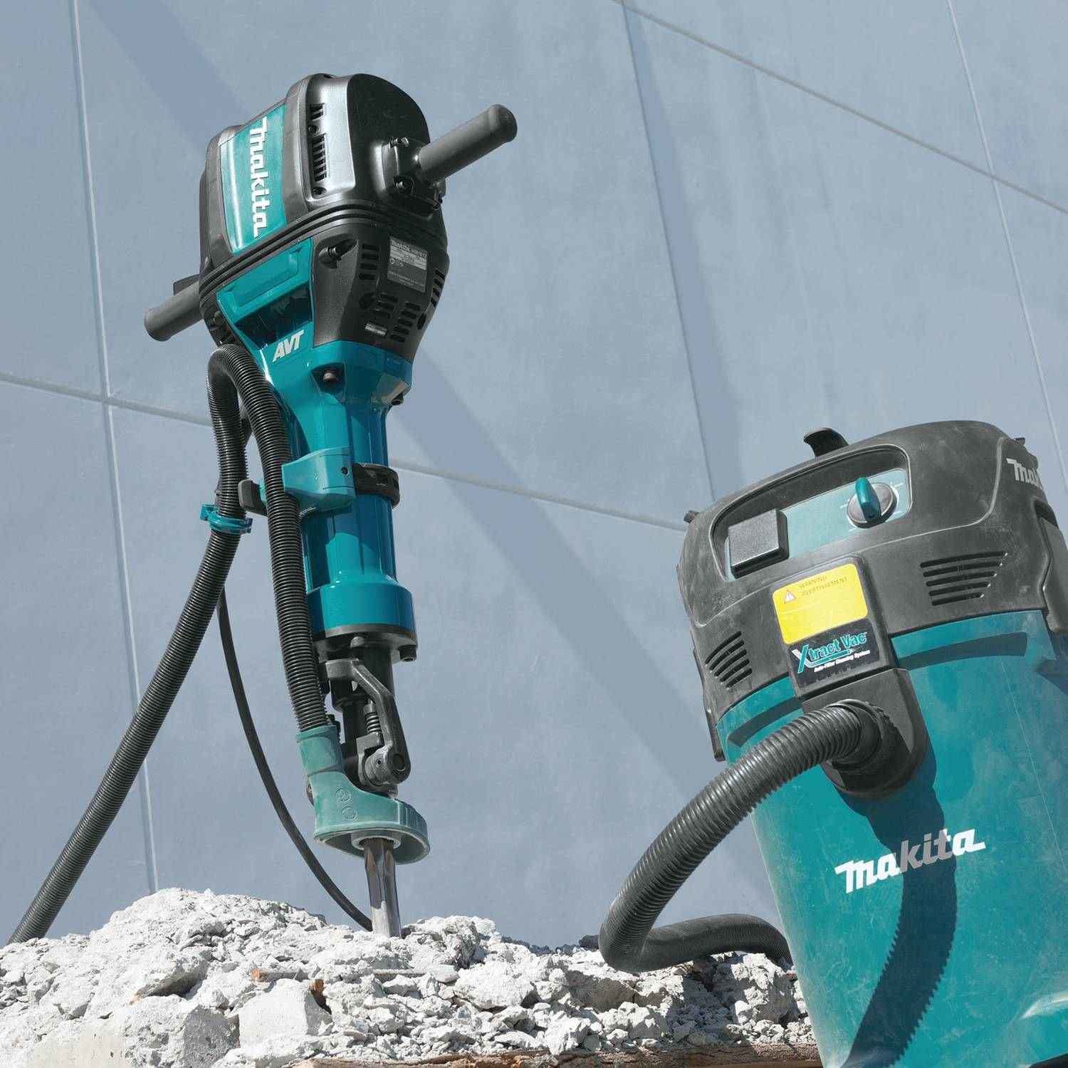 Makita HM1812X3 70 lb. Advanced AVT Breaker Hammer, accepts 1-1/8" Hex bits