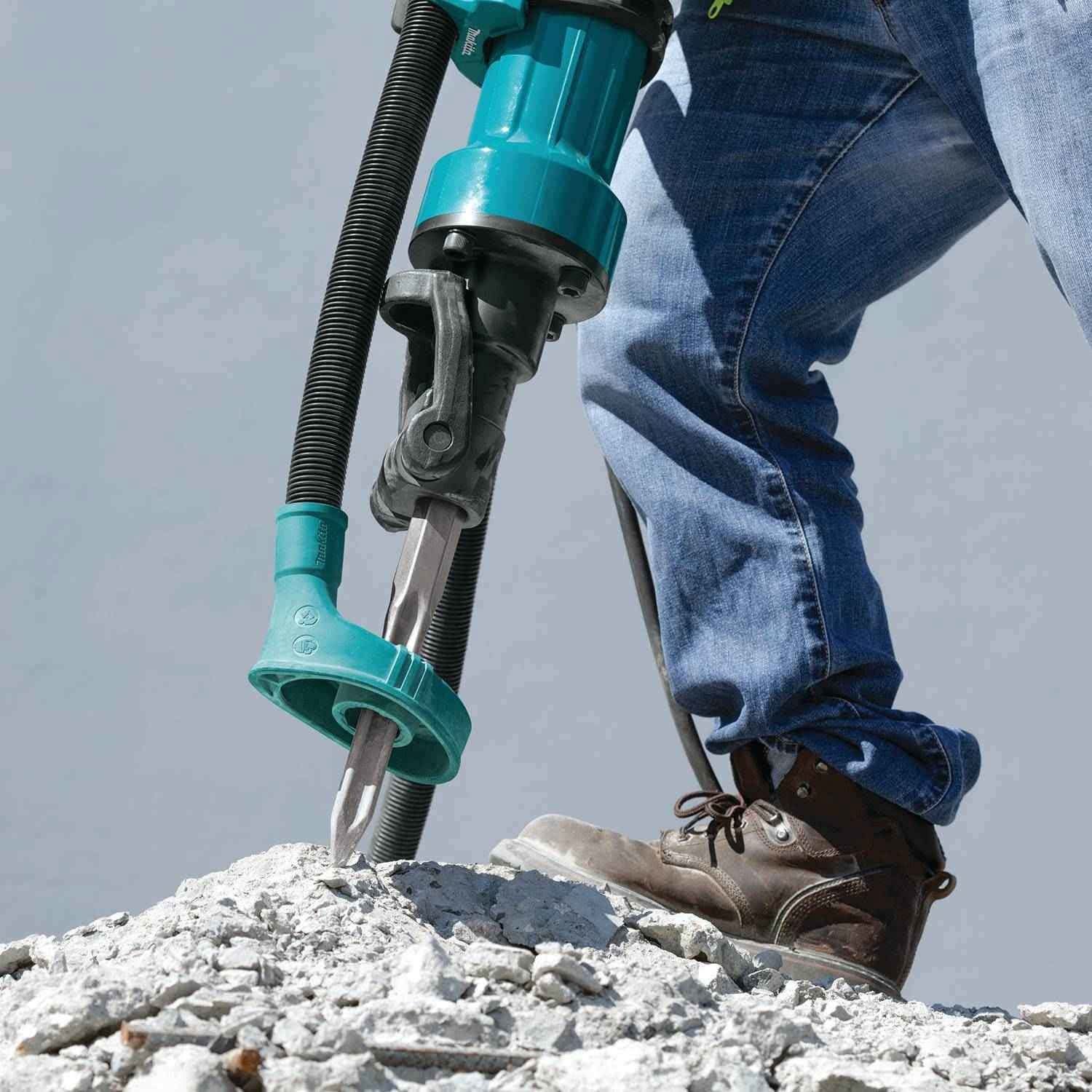 Makita HM1812X3 70 lb. Advanced AVT Breaker Hammer, accepts 1-1/8