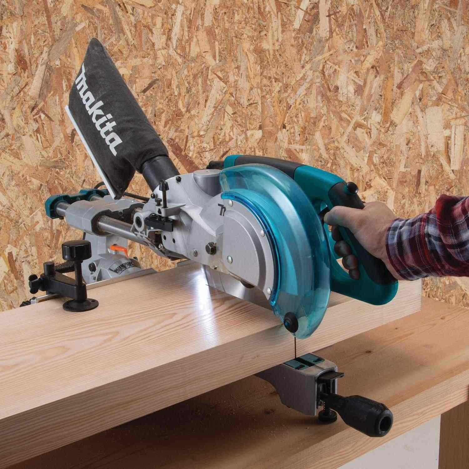 Makita LS0815F 8-1/2" Slide Compound Miter Saw