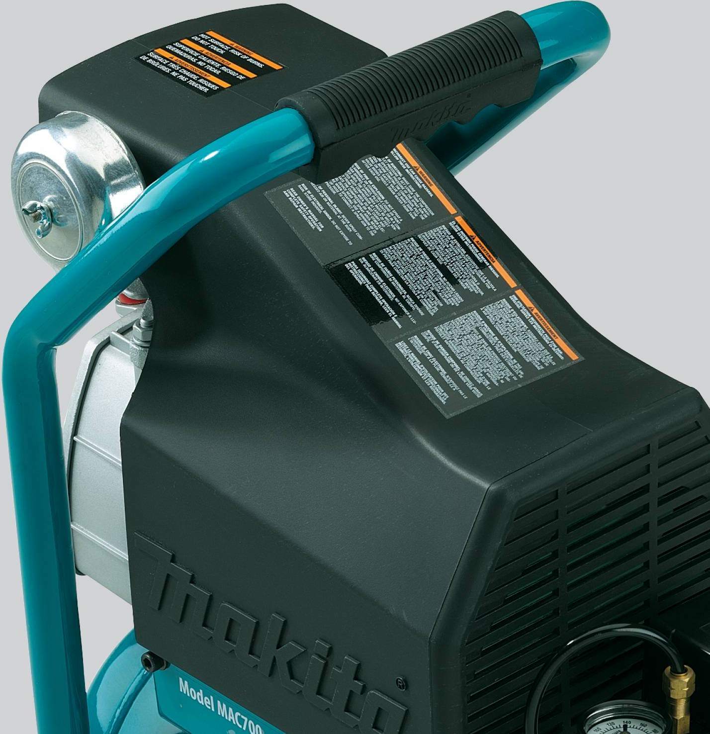 Makita MAC700 2.0 HP* Big Bore Air Compressor