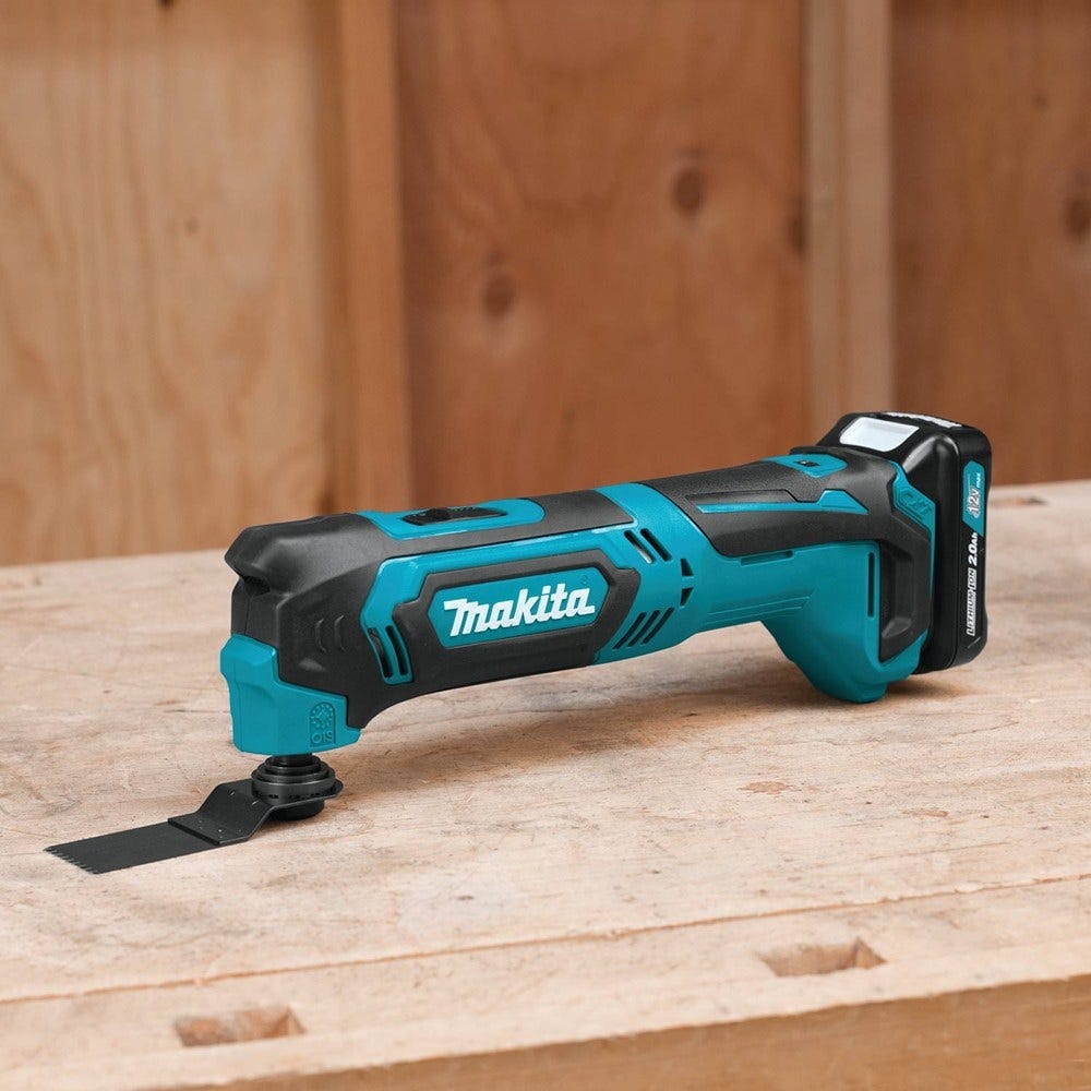 Makita MT01R1 12V max CXT Lithium-Ion Cordless Oscillating Multi-Tool Kit (2.0Ah)