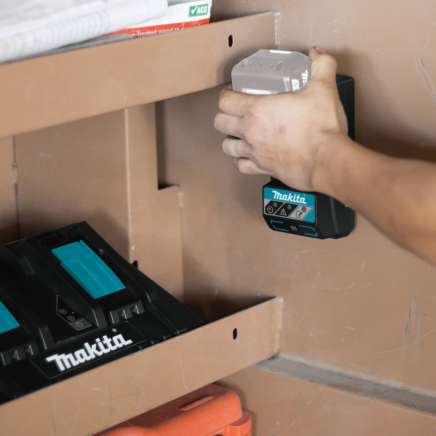 Makita BPS01 18V LXT Sync Lock Battery Terminal