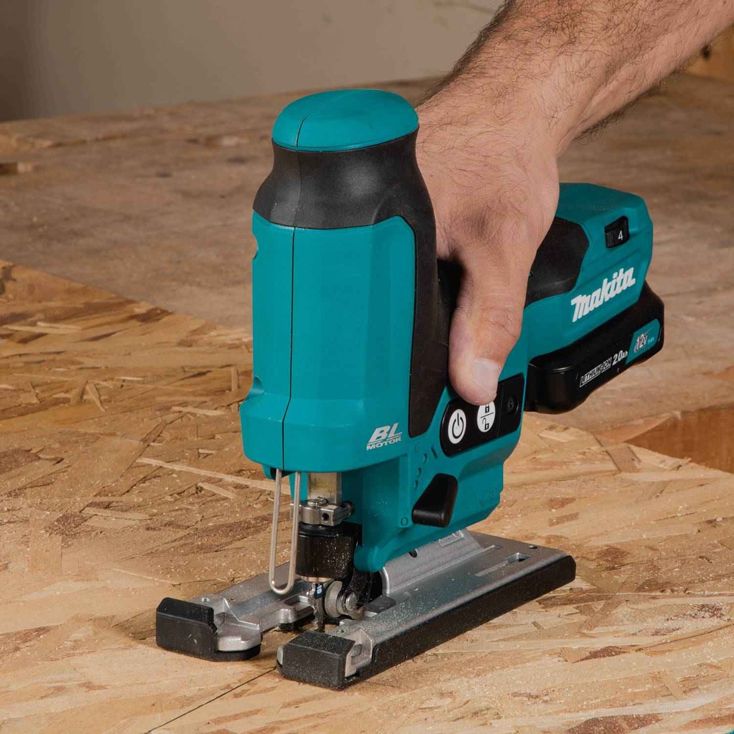Makita VJ05R1J 12V max CXT Lithium-Ion Brushless Cordless Barrel Grip Jig Saw Kit (2.0Ah)