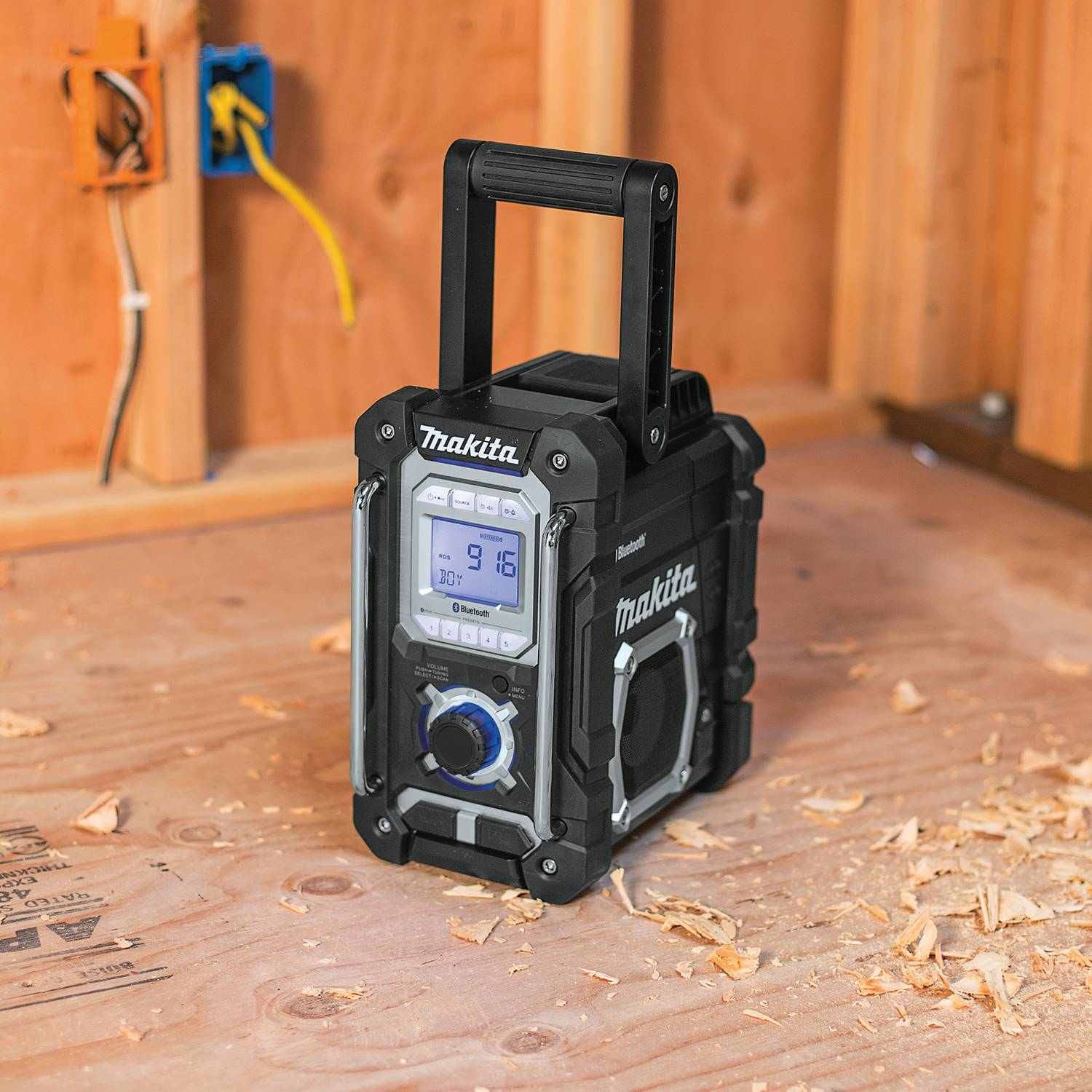 Makita XRM06B 18V LXT / 12V max CXT Lithium"‘Ion Cordless/Corded Bluetooth Job Site Radio, Tool Only