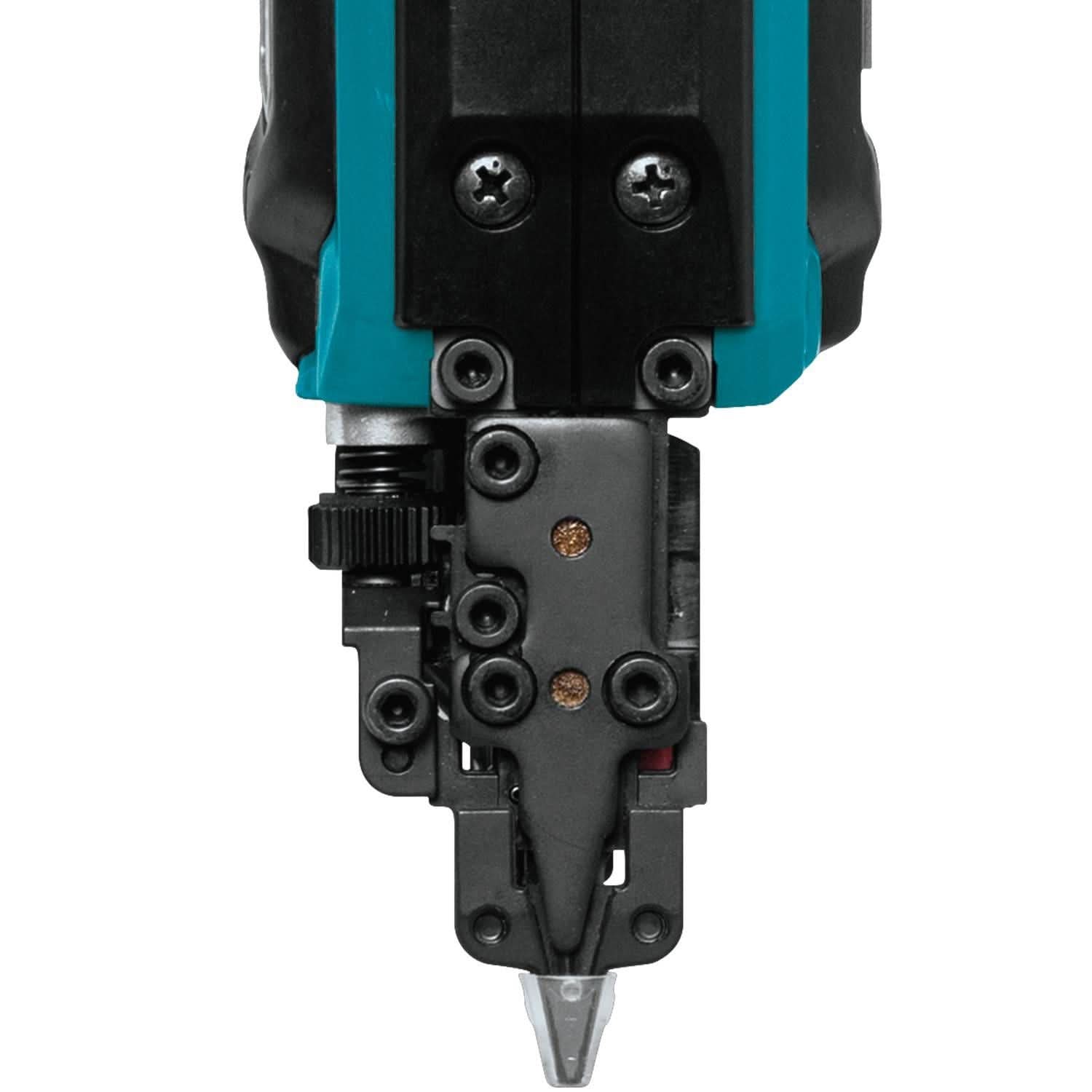 Makita XTP02Z 18V LXT Lithium-Ion Cordless 1-3/8