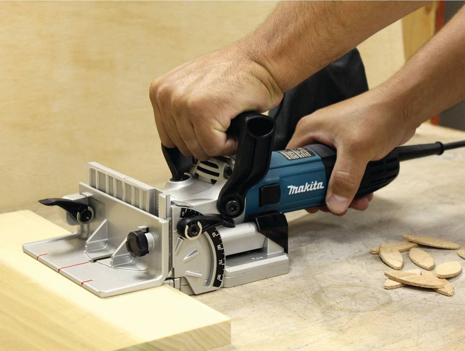 Makita PJ7000 Corded Plate Joiner – Tool Nut