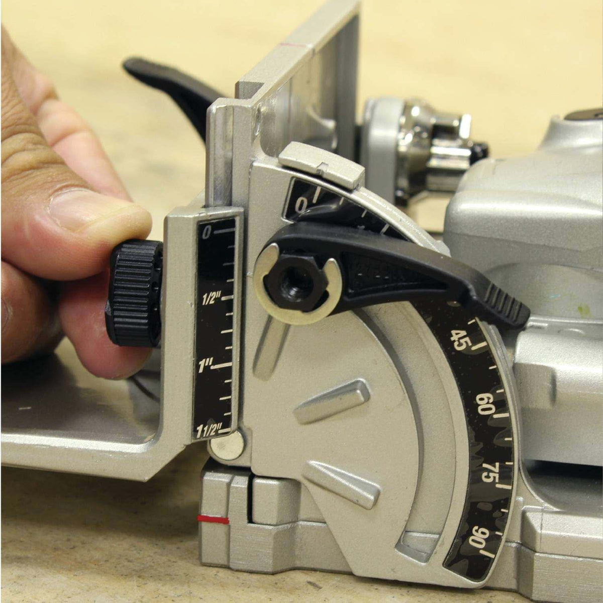 Makita PJ7000 Corded Plate Joiner – Tool Nut