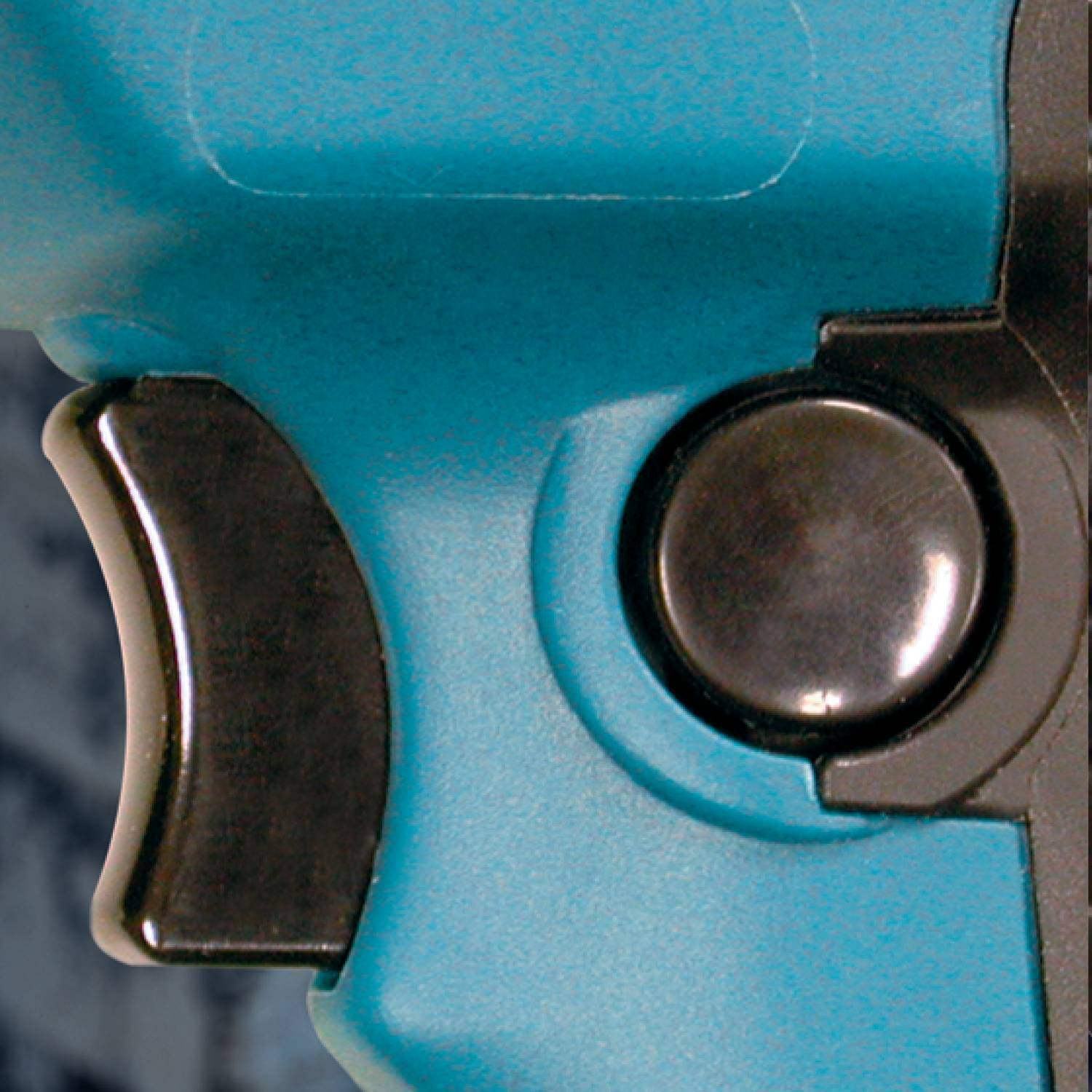 Makita PV7001C 7'' Vertical Polisher