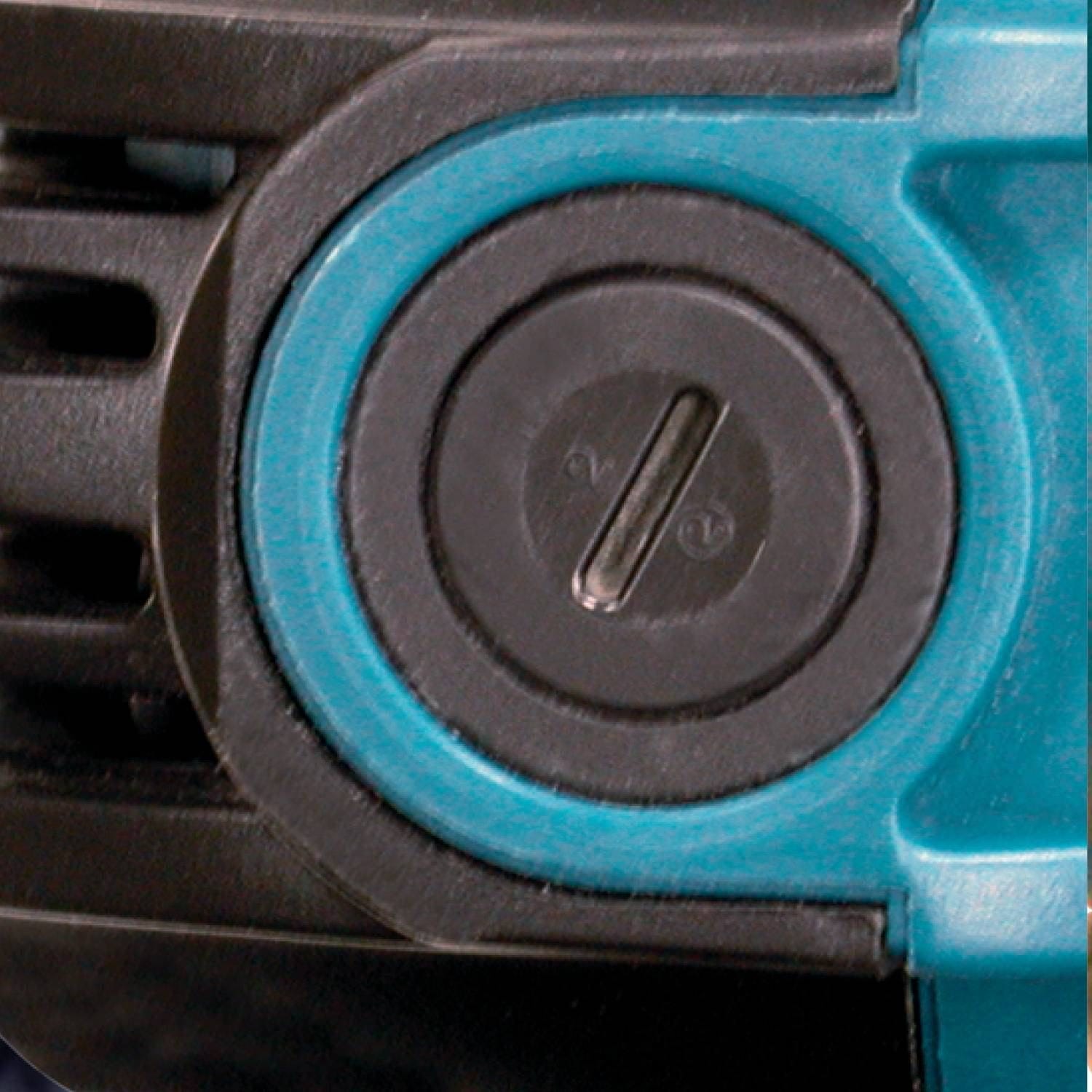 Makita PV7001C 7'' Vertical Polisher