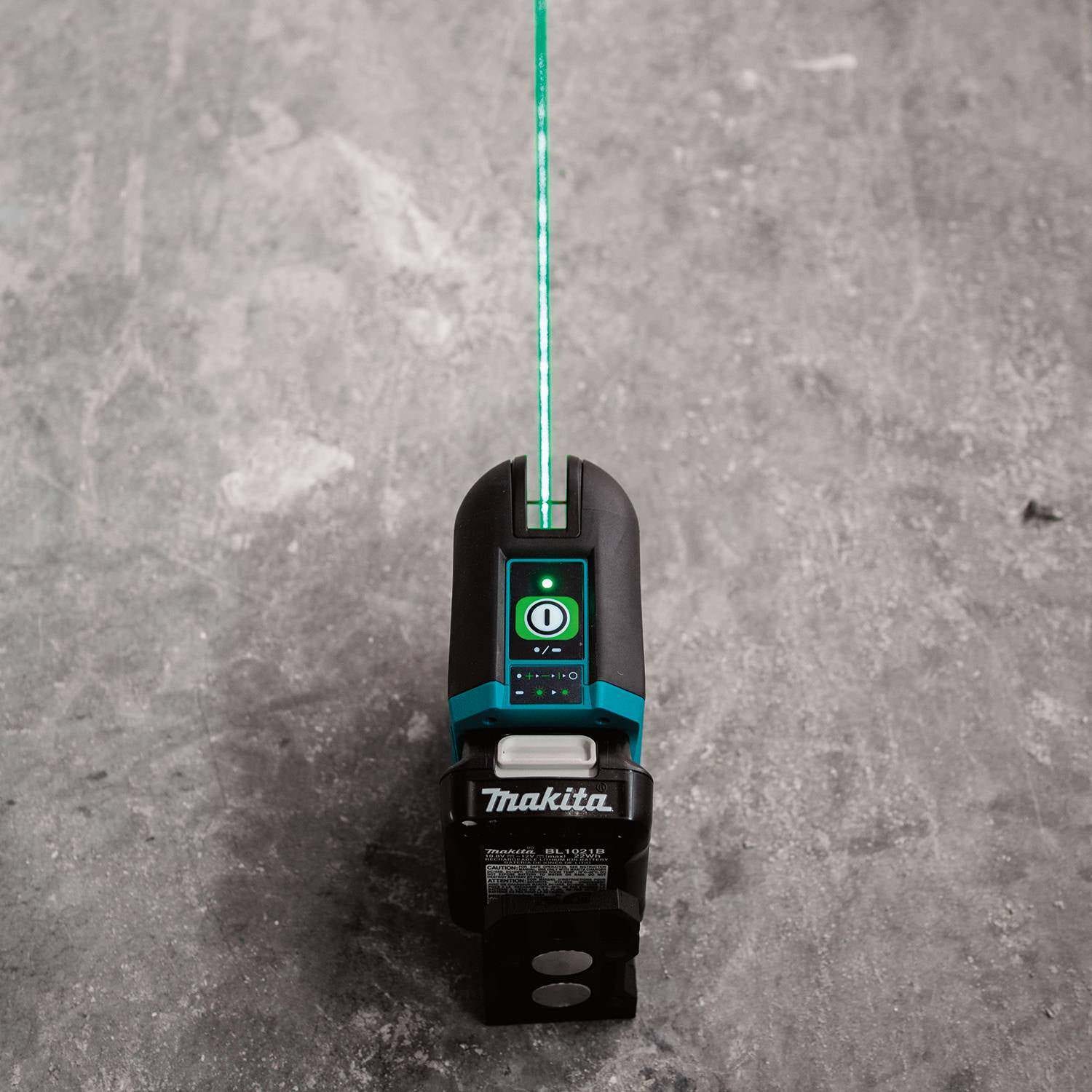 Makita SK105GDNAX 12V max CXT Lithium-Ion Cordless Self-Leveling Cross-Line Green Beam Laser Kit (2.0Ah)