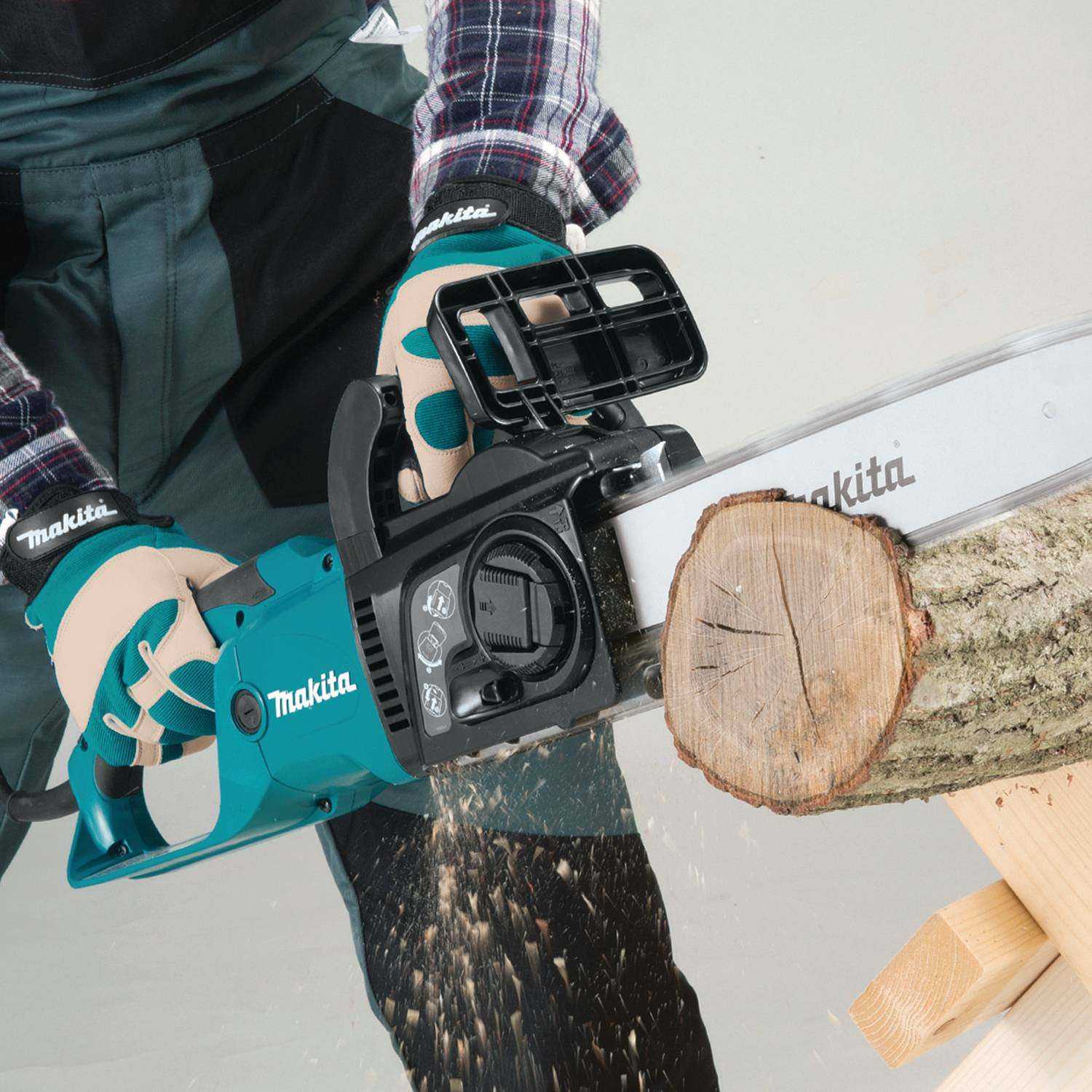 Makita UC3551A 14" Electric Chain Saw