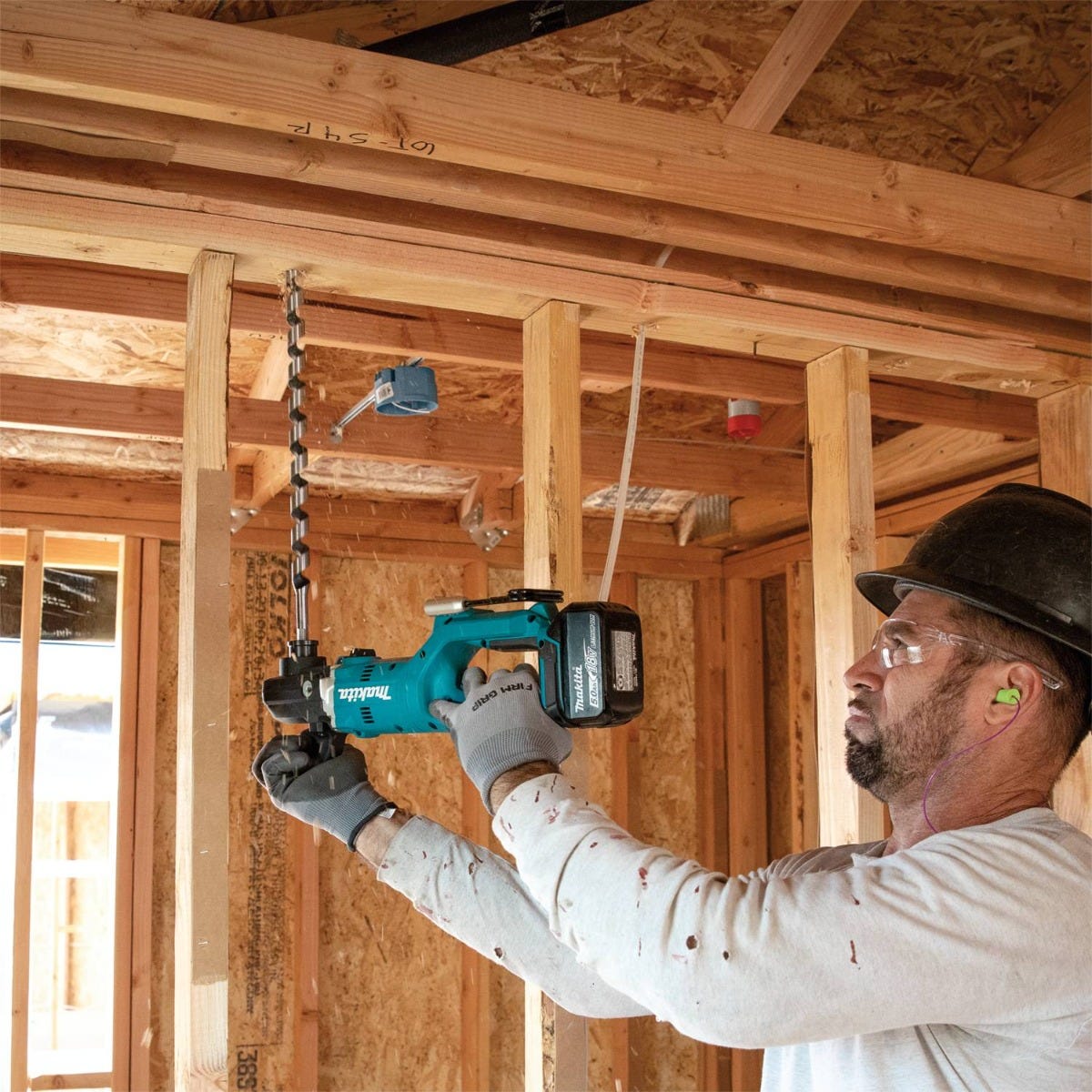 Makita XAD06T 18V LXT Lithium-Ion Brushless Cordless 7/16" Hex Right Angle Drill Kit (5.0Ah)
