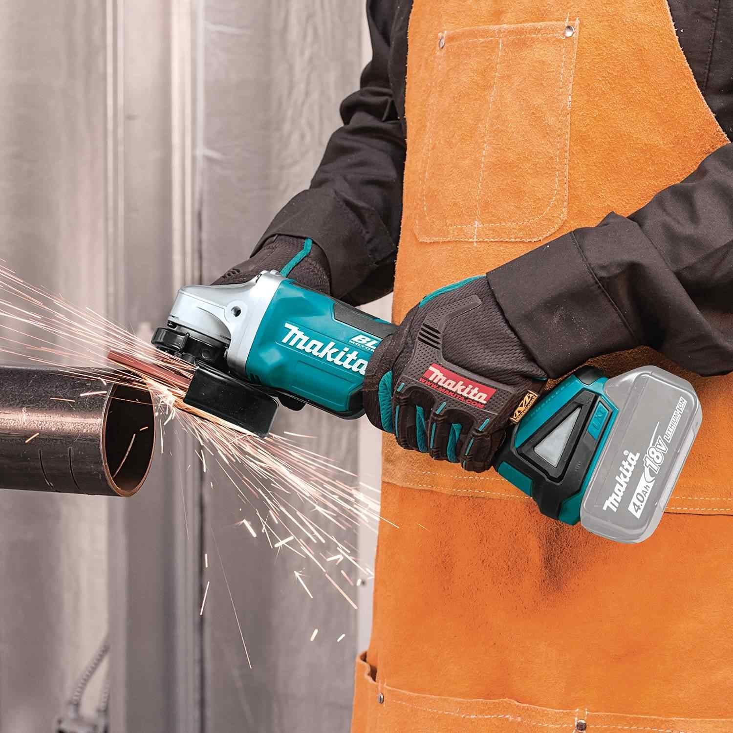 Makita XAG11Z 18V LXT Lithium-Ion Brushless Cordless 4-1/2" / 5" Paddle Switch Cut-Off/Angle Grinder, with Electric Brake, Tool Only