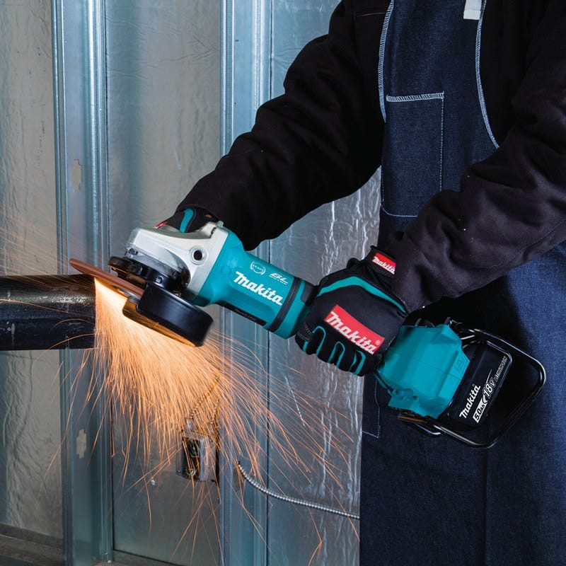 Makita XAG12PT1 36V (18V X2) LXT Brushless 7" Paddle Switch Cut-Off/Angle Grinder Kit, with Electric Brake (5.0Ah)