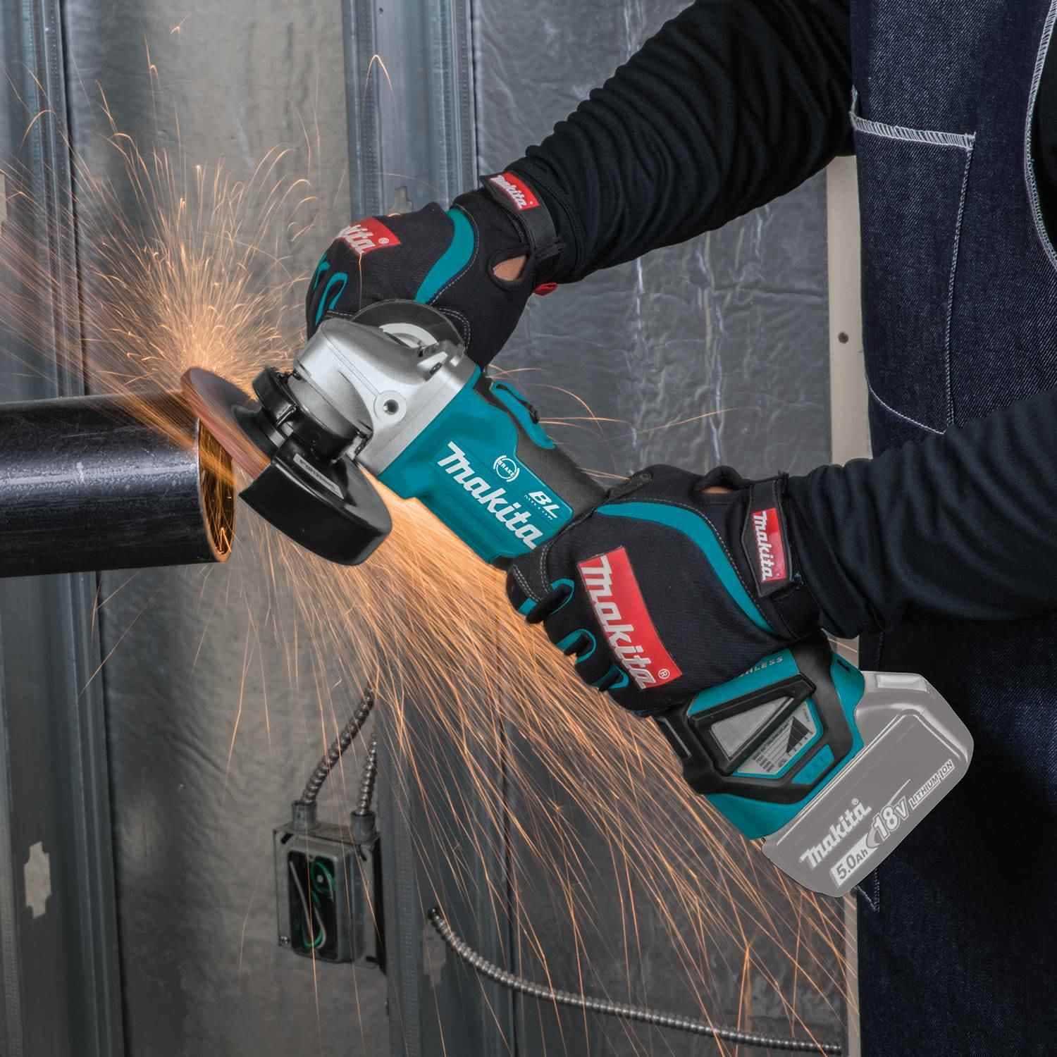Makita XAG16Z 18V LXT Lithium-Ion Brushless Cordless 4-1/2" / 5" Cut-Off/Angle Grinder, with Electric Brake, Tool Only