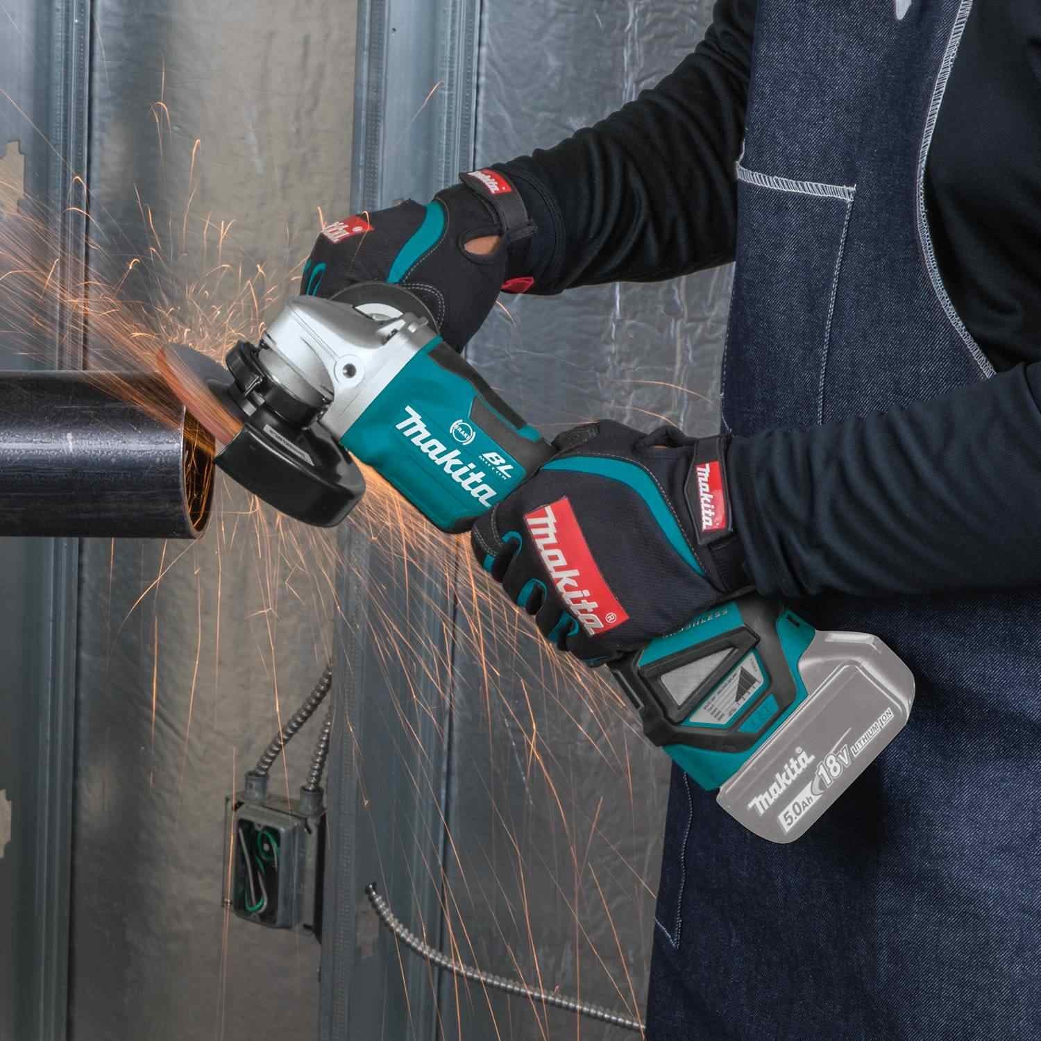 Makita XAG20Z 18V LXT Lithium-Ion Brushless Cordless 4-1/2" / 5" Paddle Switch Cut-Off/Angle Grinder, with Electric Brake, Tool Only