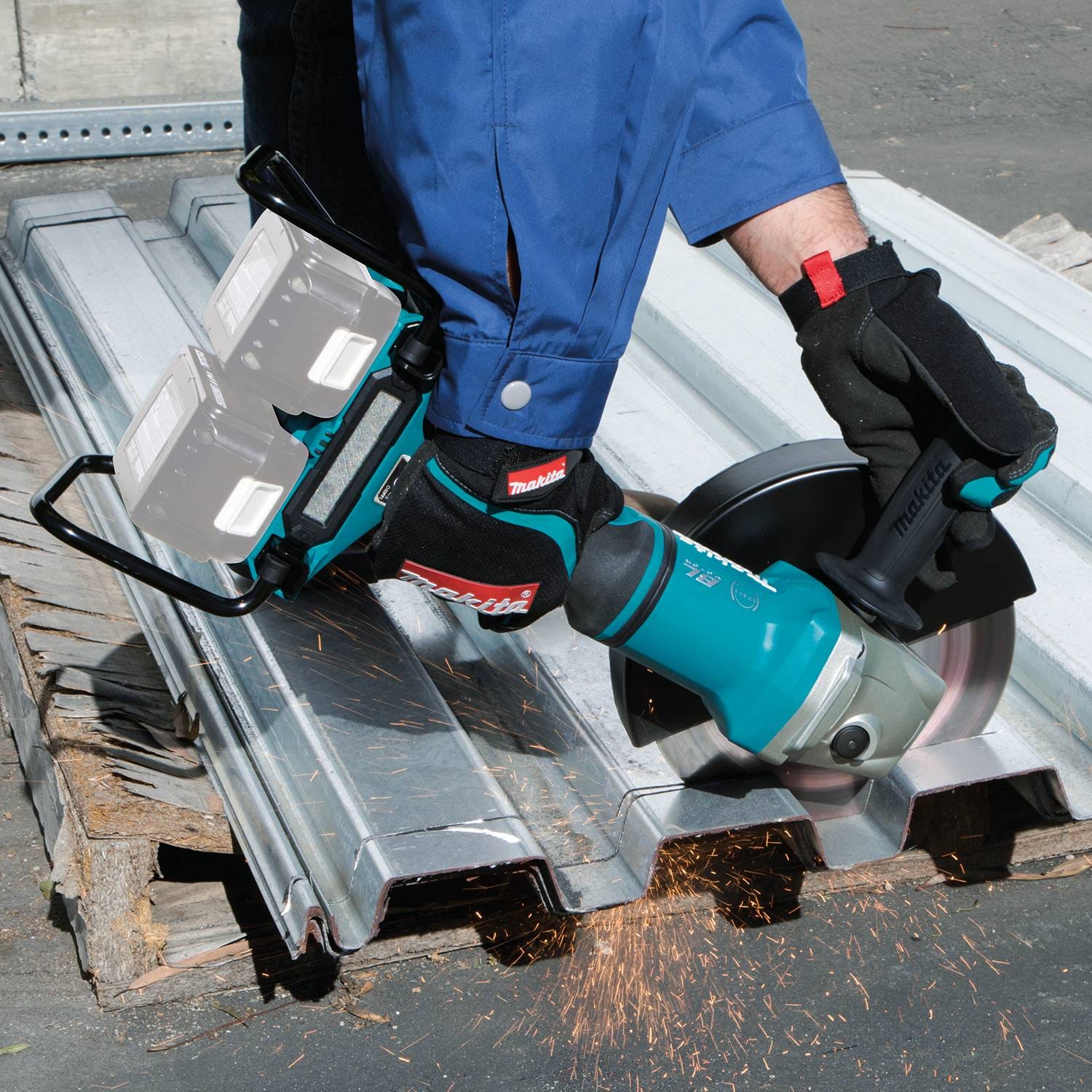Makita XAG23ZU1 18V X2 LXT (36V) Brushless 9" Paddle Switch Cut-Off/Angle Grinder with AWS, Tool Only