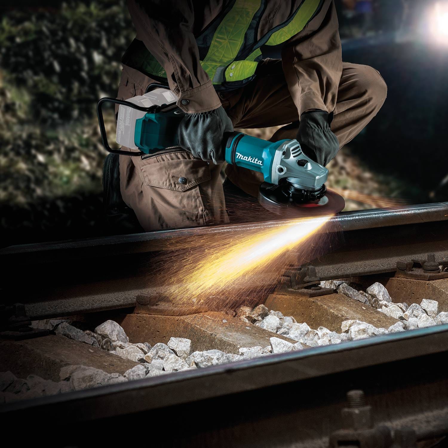 Makita XAG23ZU1 18V X2 LXT (36V) Brushless 9" Paddle Switch Cut-Off/Angle Grinder with AWS, Tool Only