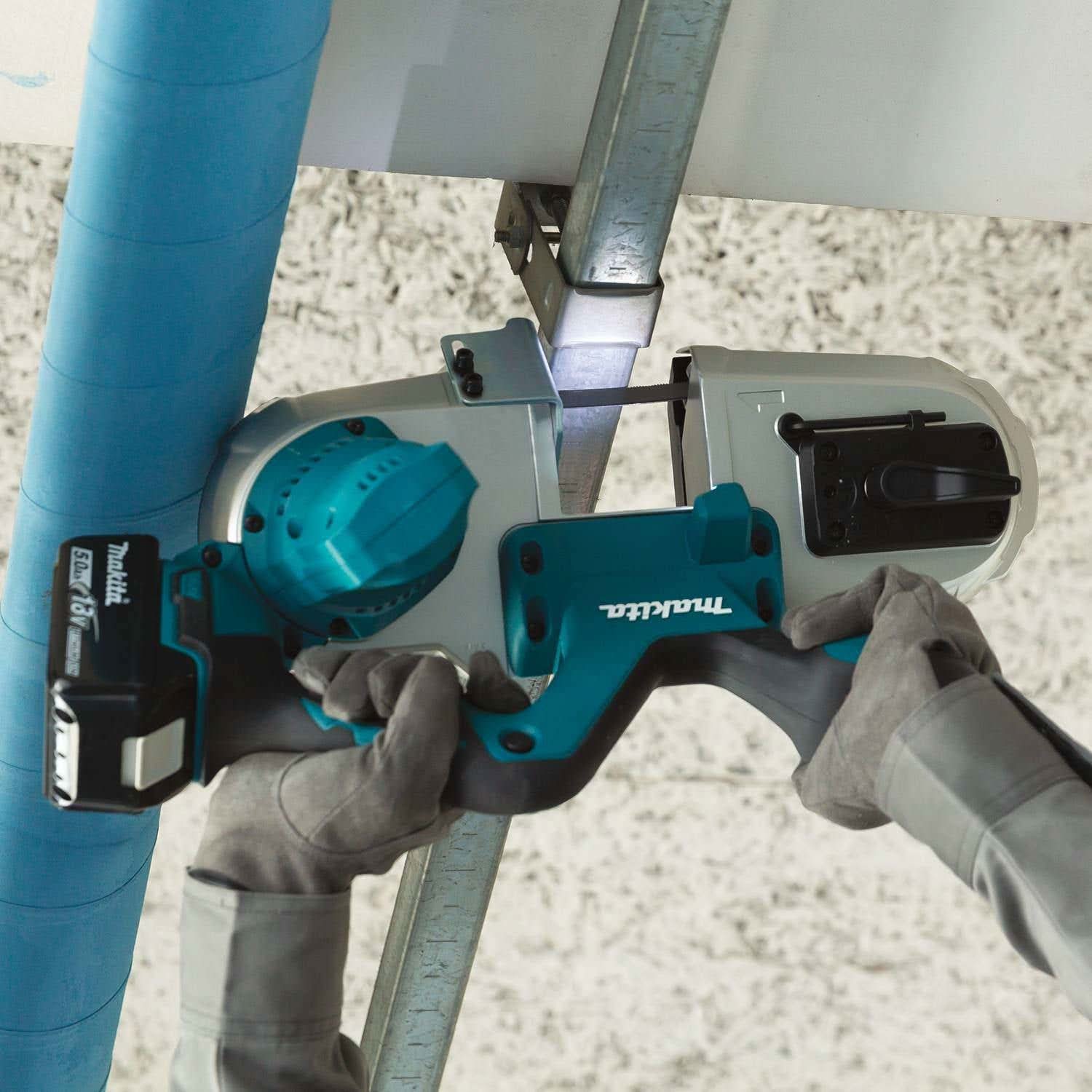 Makita XBP03T 18V LXT Lithium-Ion Cordless Compact Band Saw Kit (5.0Ah)