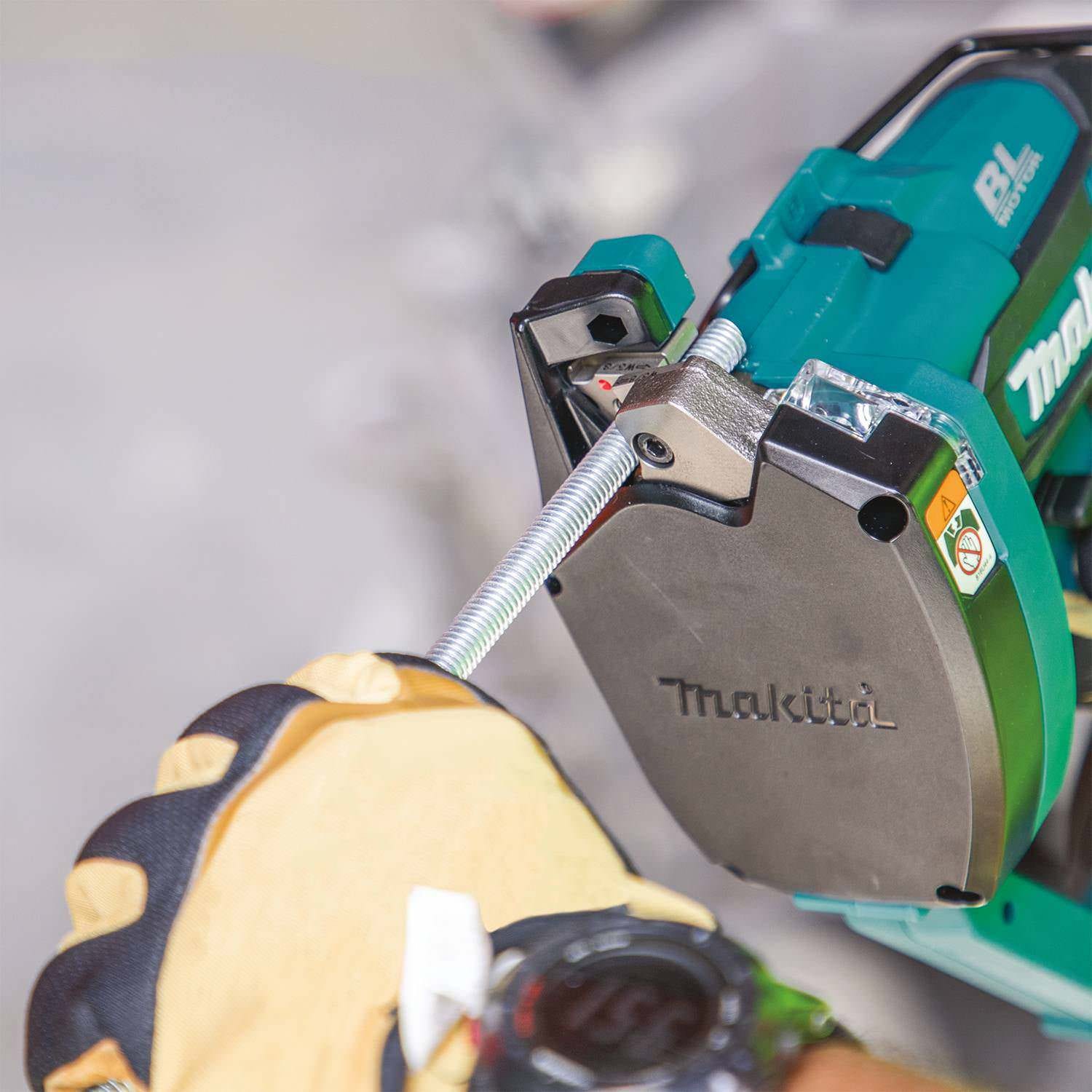 Makita XCS03Z 18V LXT Lithium-Ion Brushless Cordless Threaded Rod Cutter, Tool Only