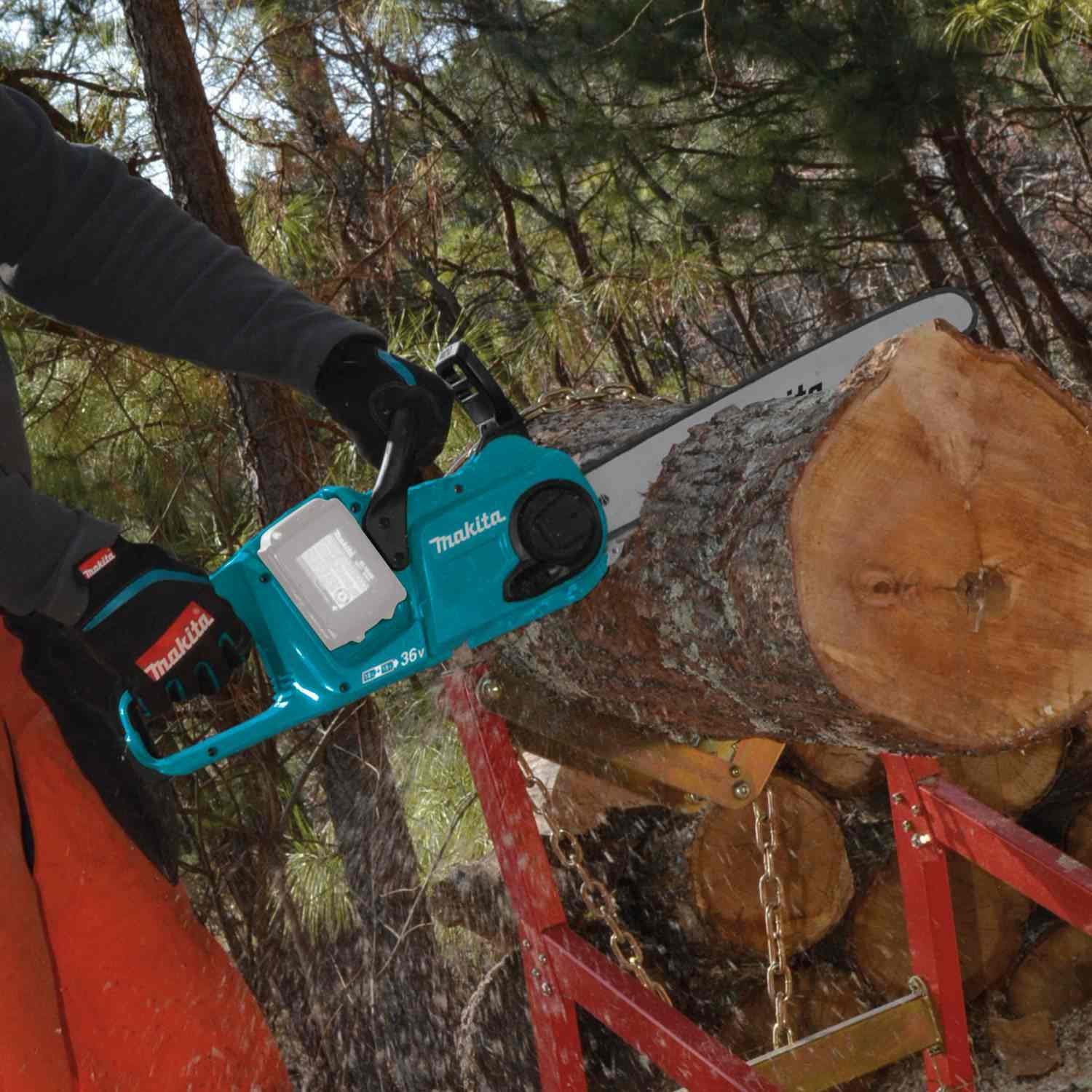 Makita XCU04Z 36V (18V X2) LXT Brushless 16" Chain Saw, Tool Only