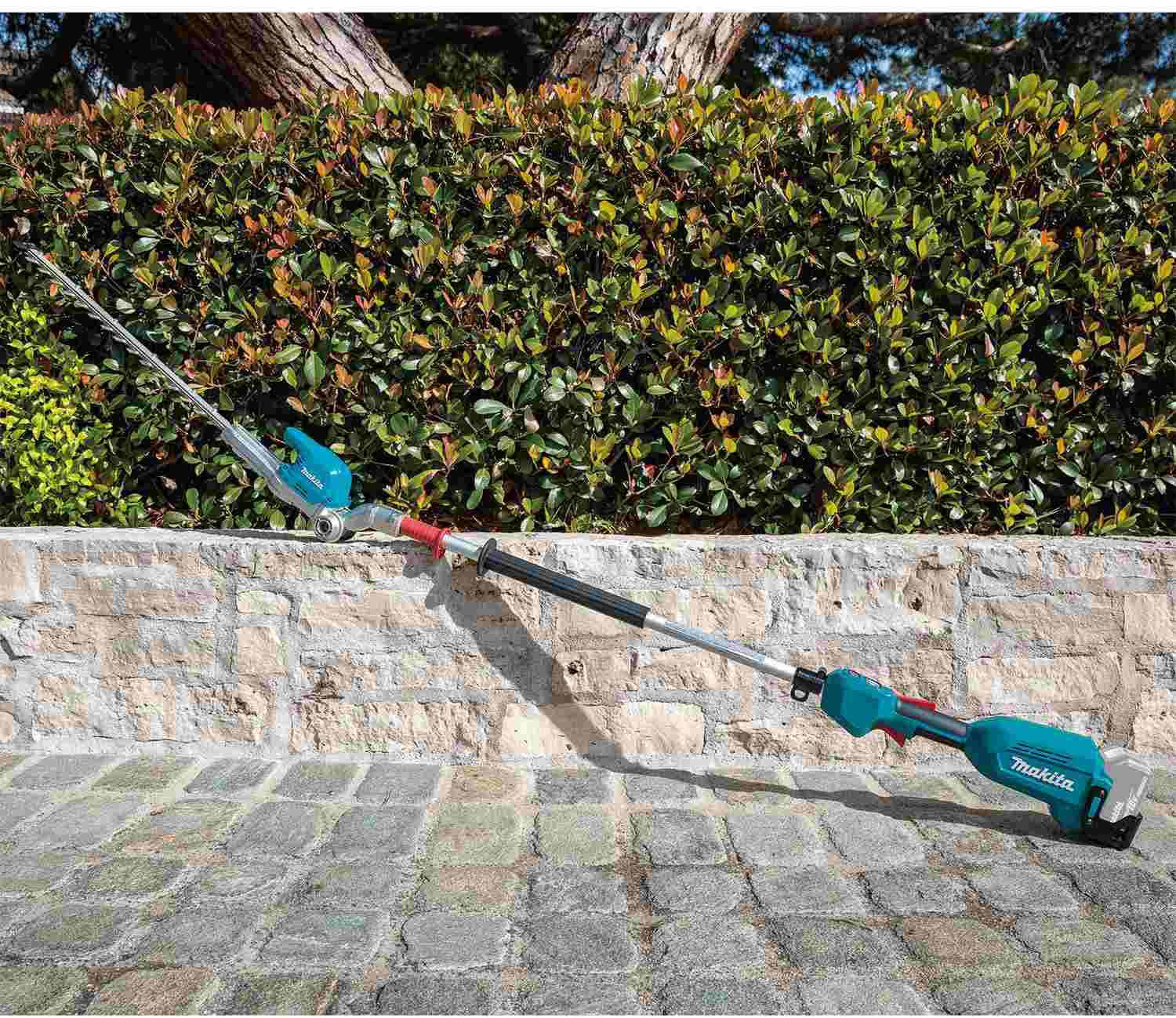 Makita XNU01Z 18V LXT Lithium-Ion Brushless Cordless 20" Articulating Pole Hedge Trimmer, Tool Only