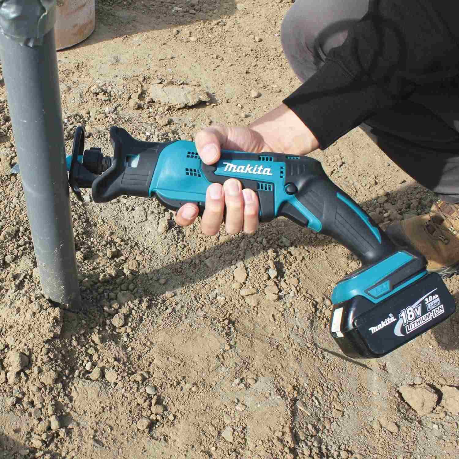 Makita XRJ01Z 18V LXT Lithium-Ion Cordless Compact Recipro Saw (Tool Only)