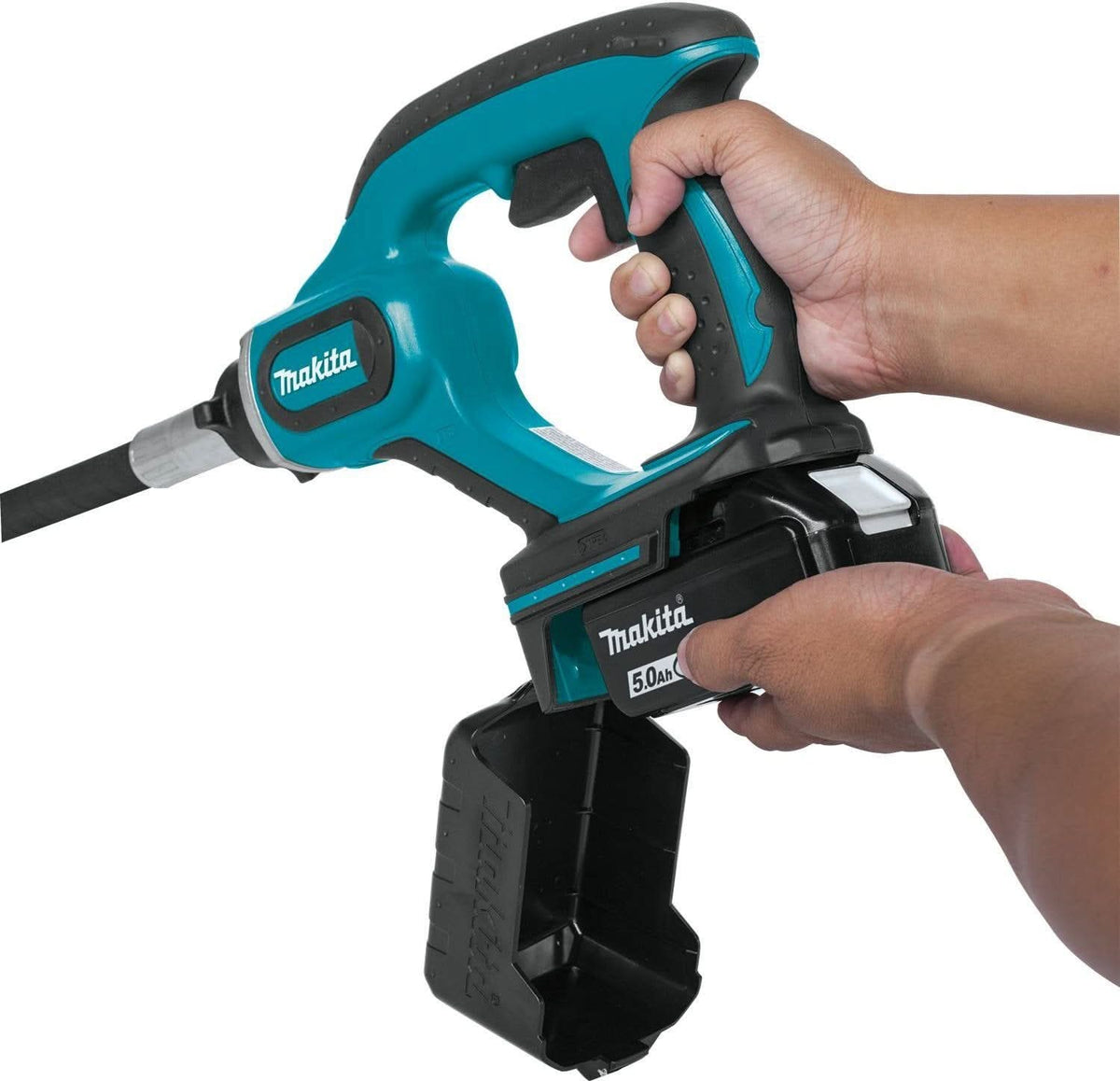 Makita XRV01T 18V LXT Lithium-Ion Cordless 4' Concrete Vibrator Kit (5   Tool Nut